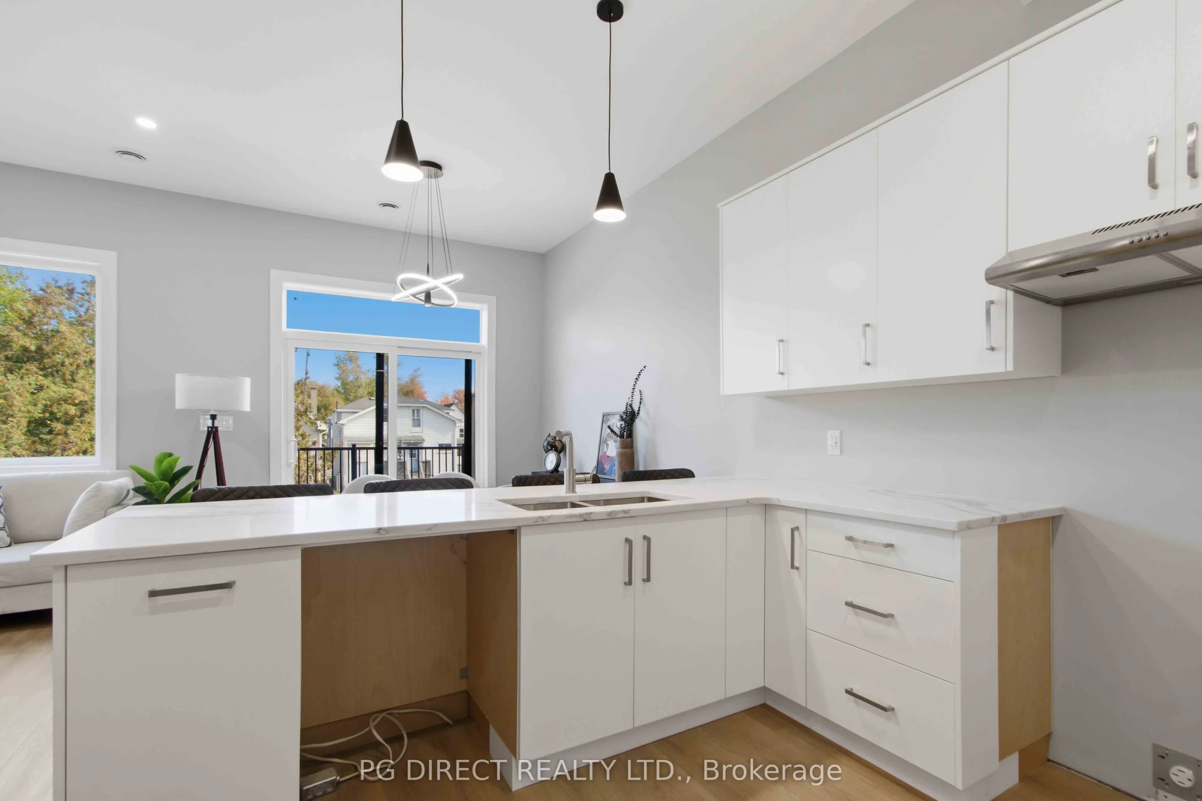 85 Maclellan Avenue