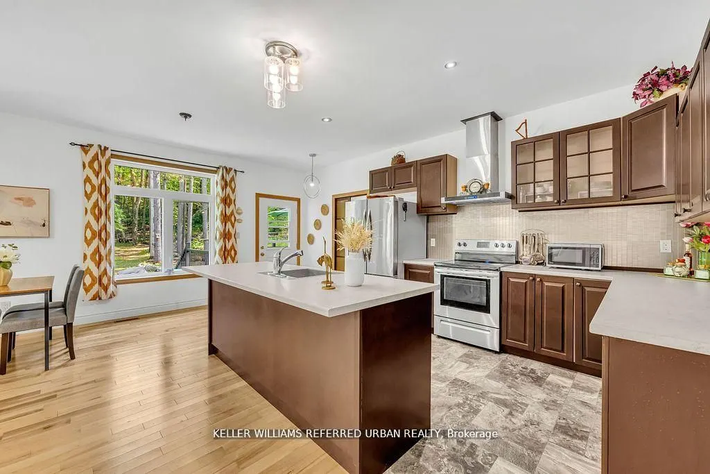 51 Pine Grove Road