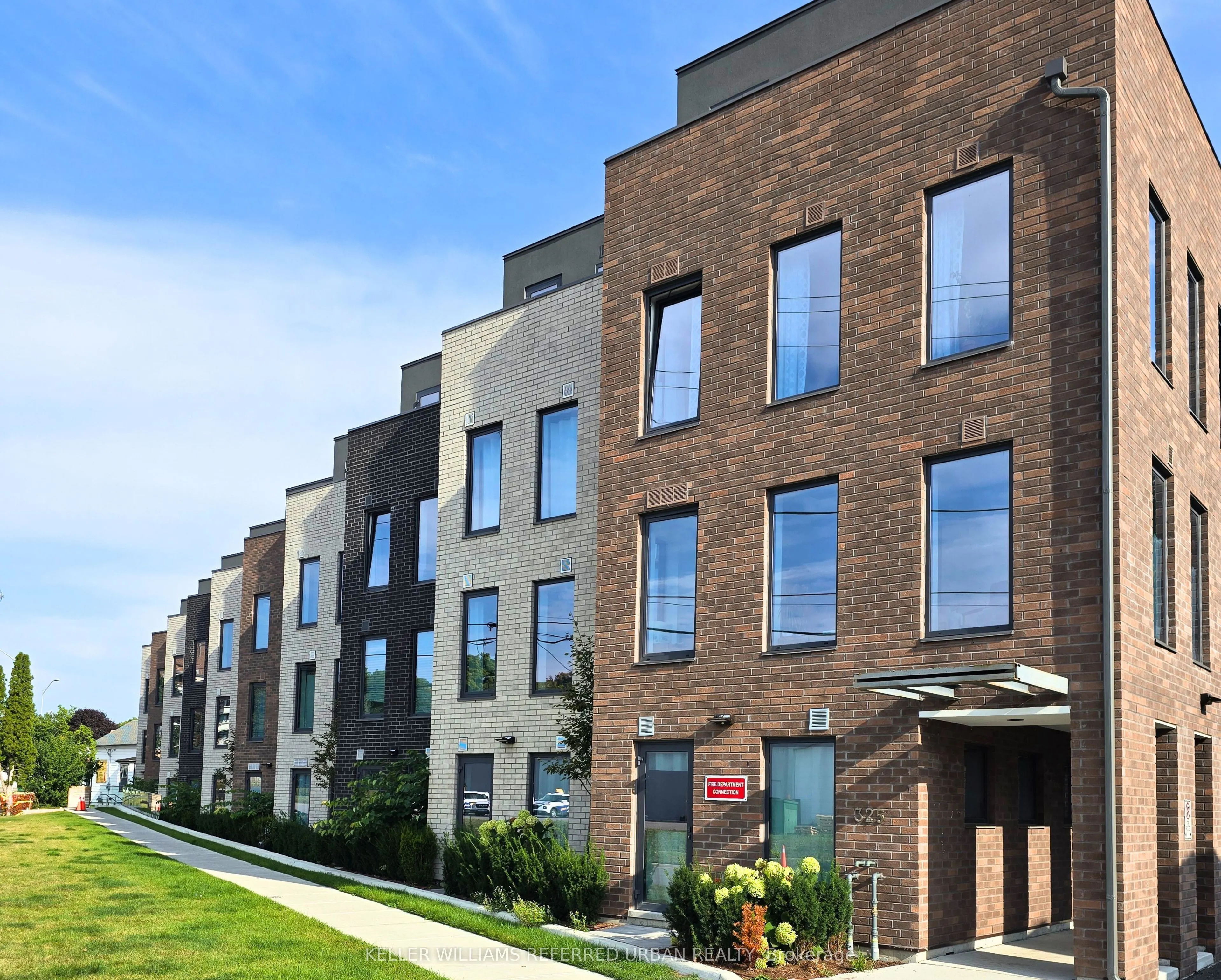 325 University Avenue W #316