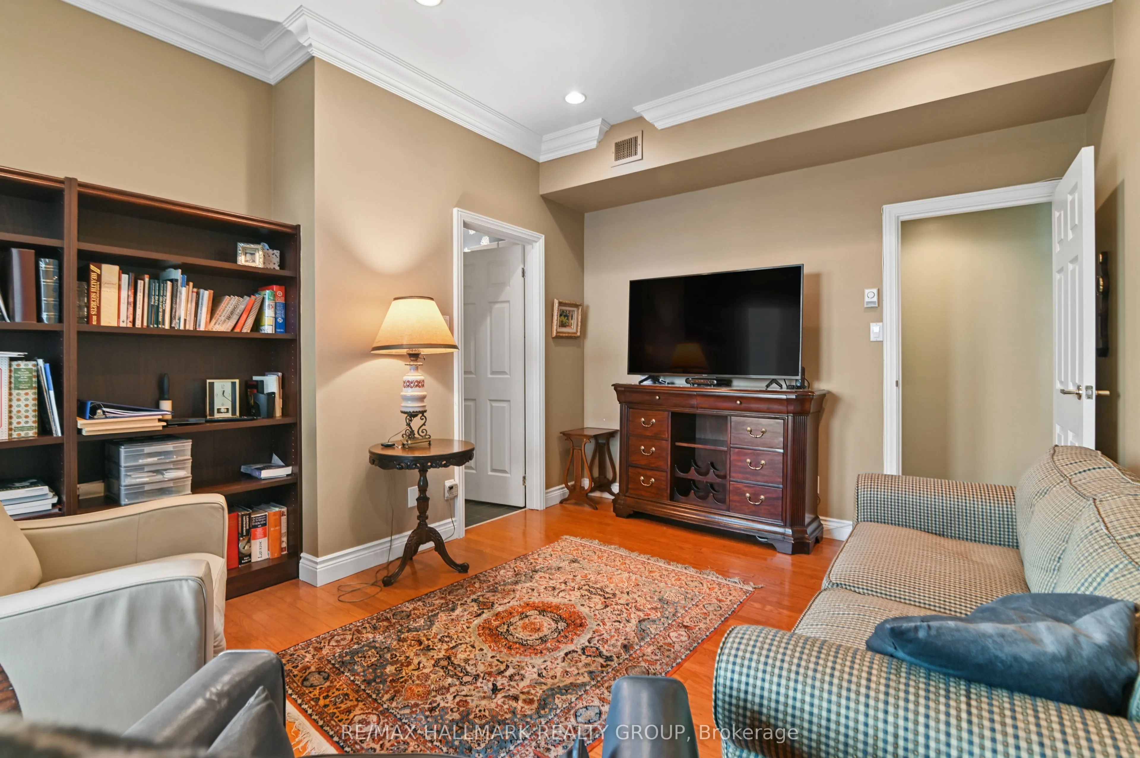 160 George Street #2503