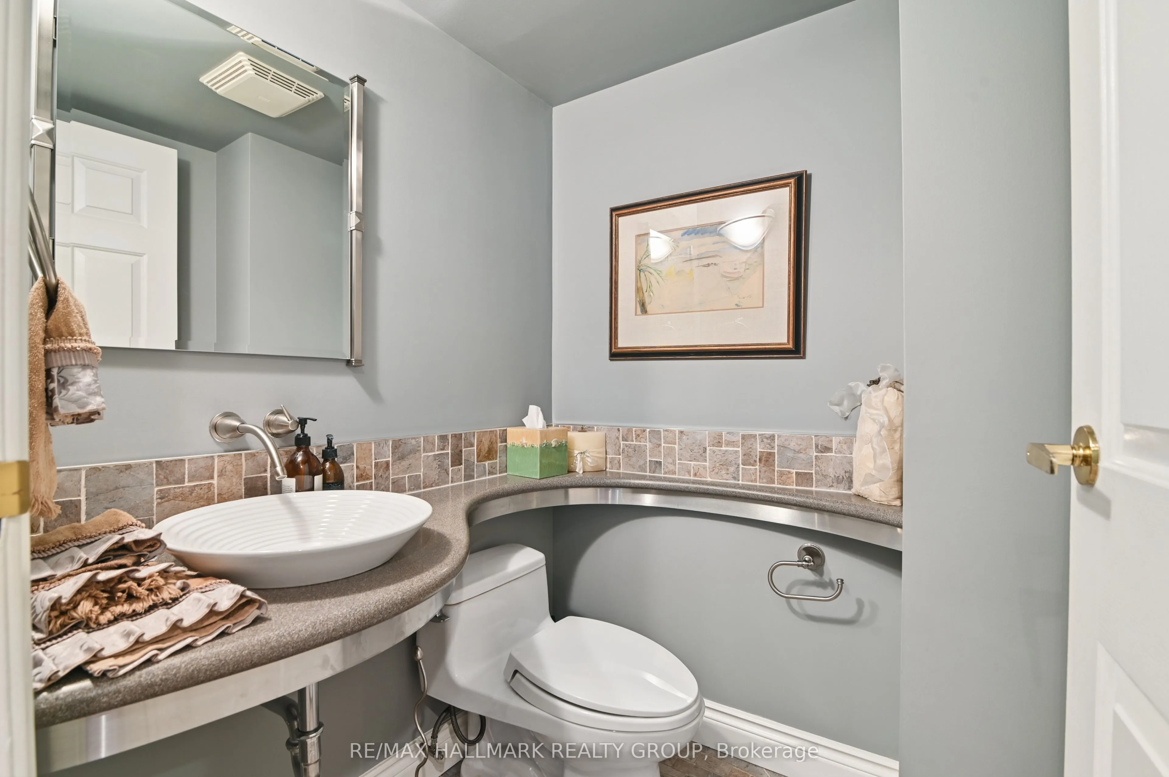 160 George Street #2503