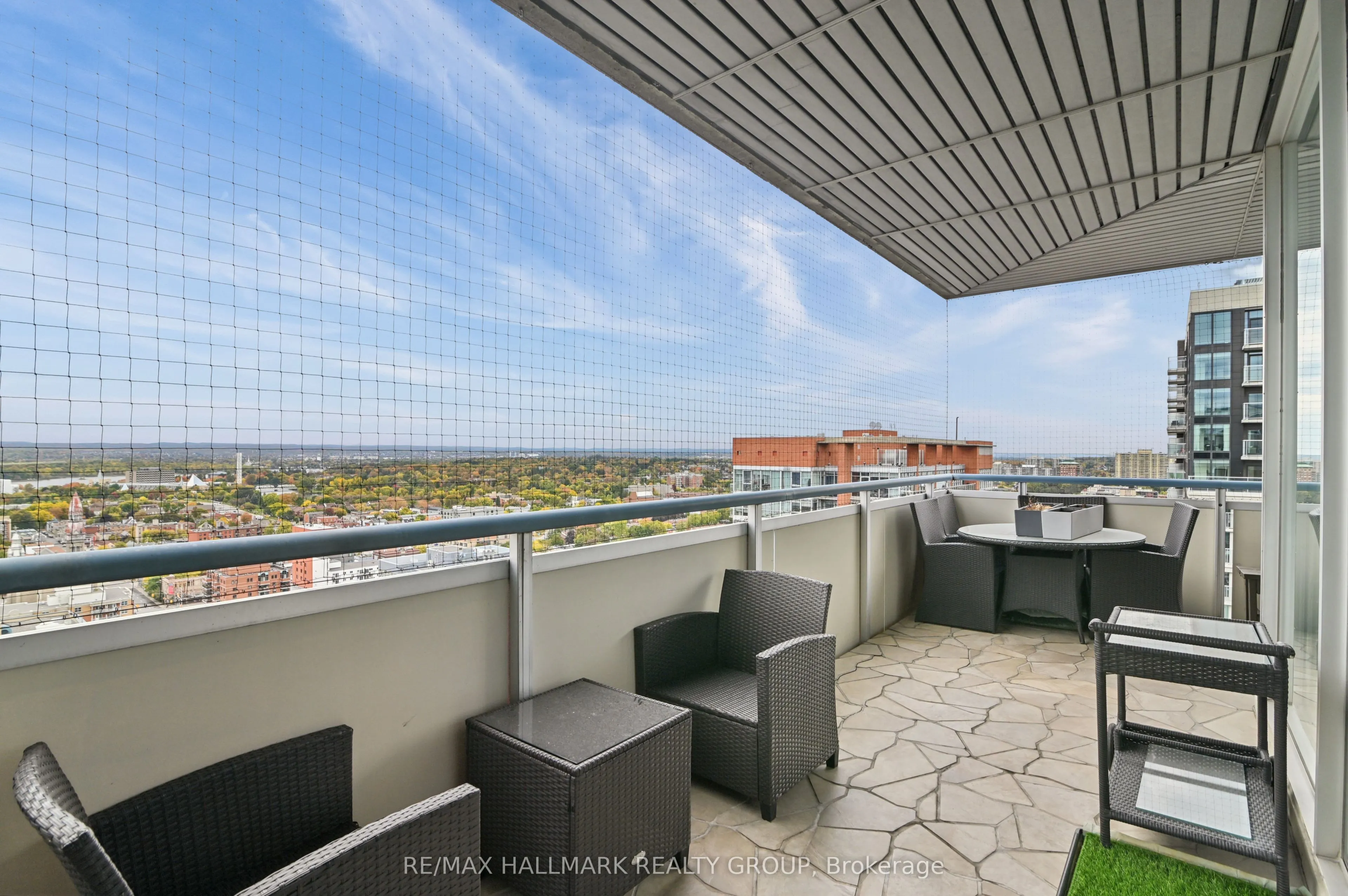 160 George Street #2503