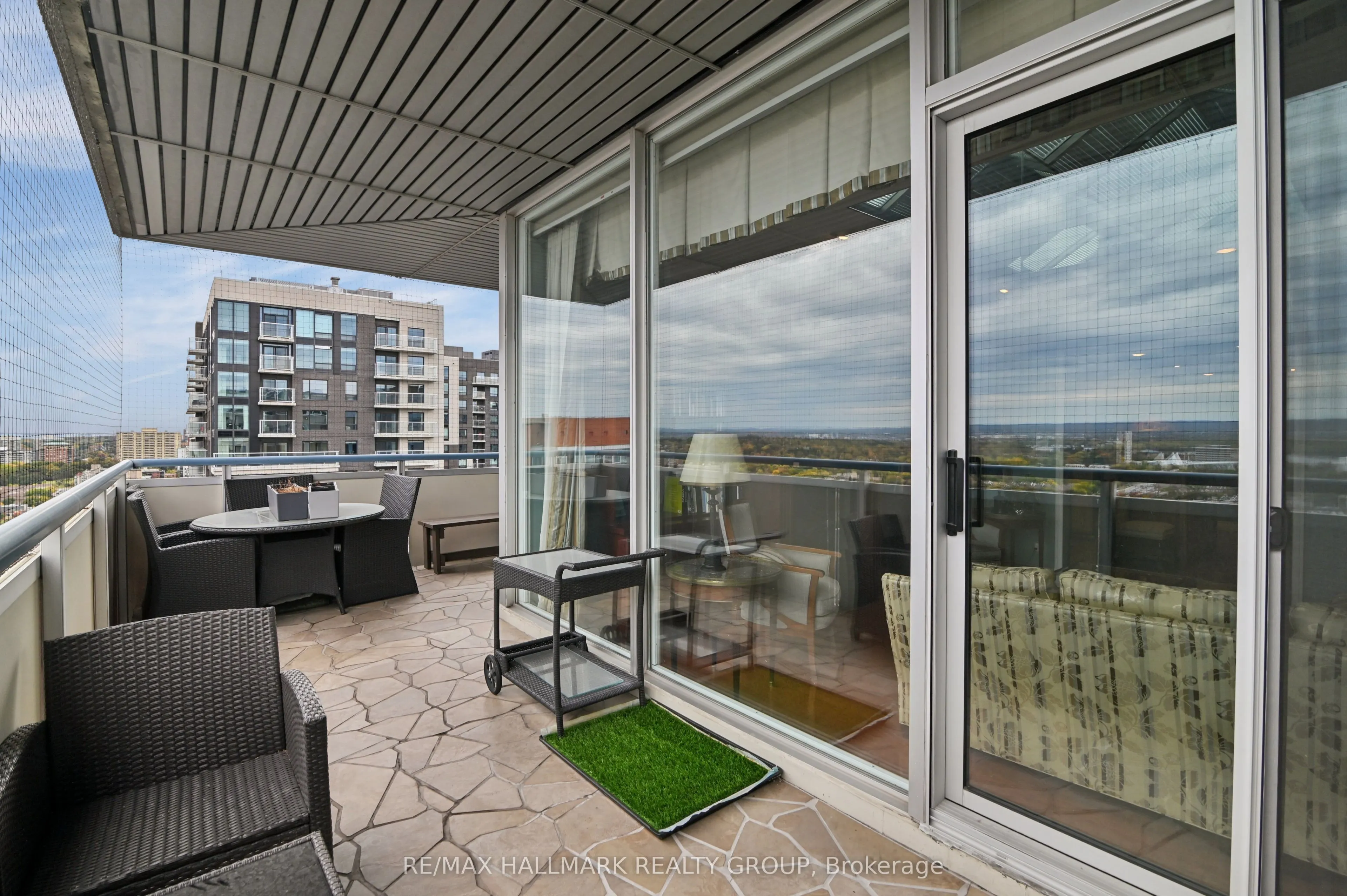 160 George Street #2503