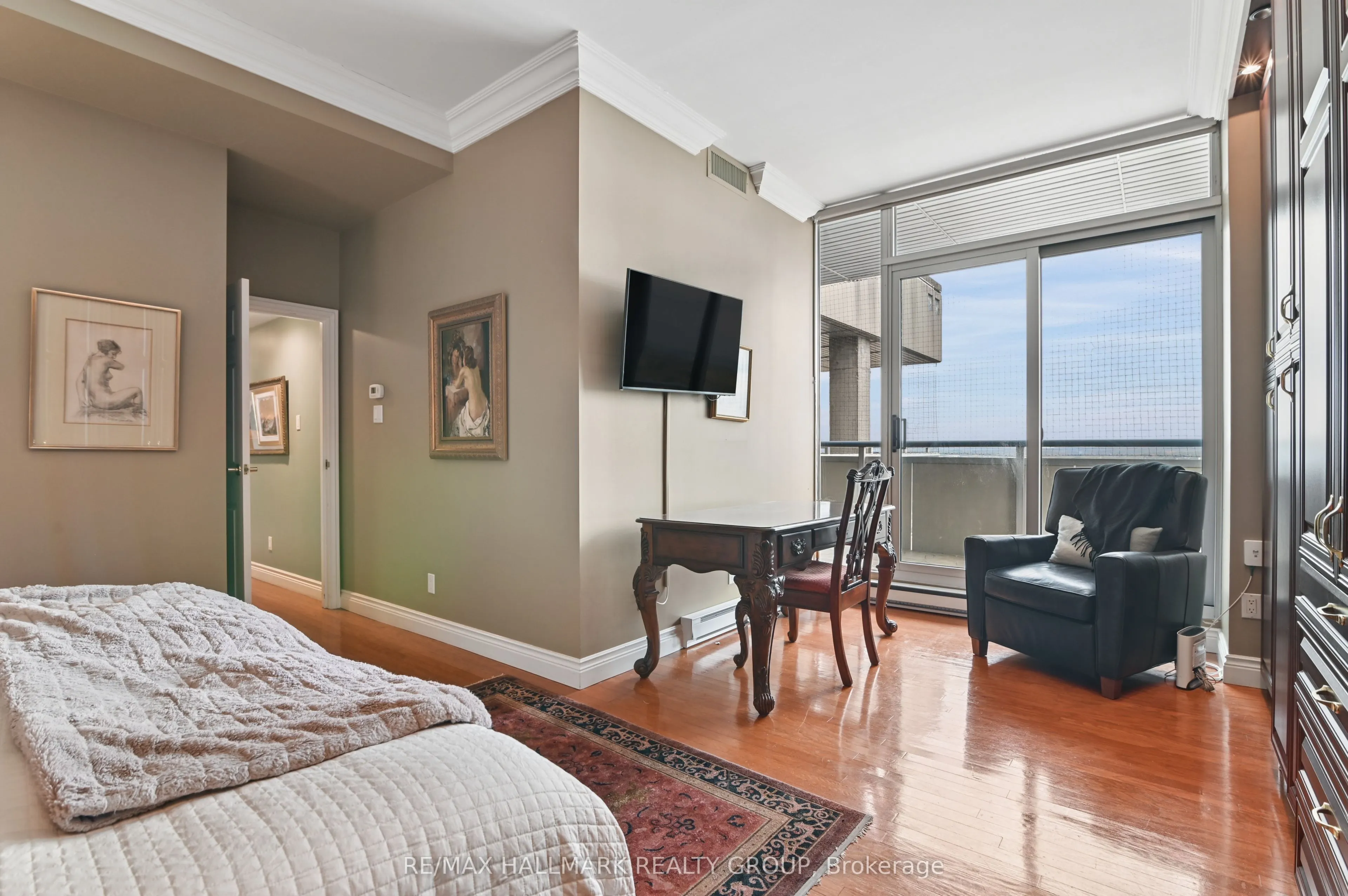 160 George Street #2503