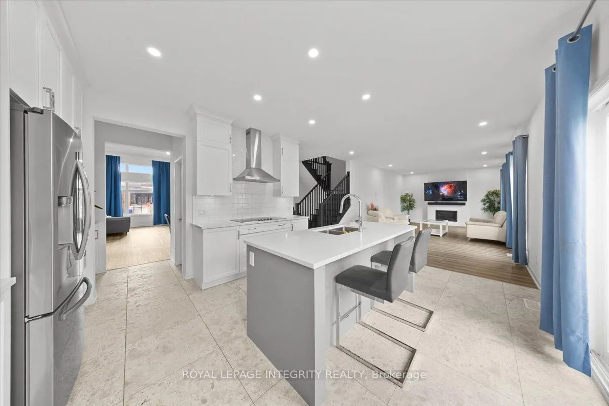 6 Rutile Street