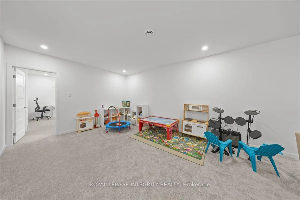 6 Rutile Street