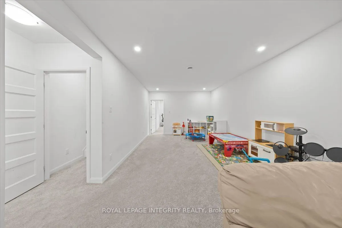 6 Rutile Street