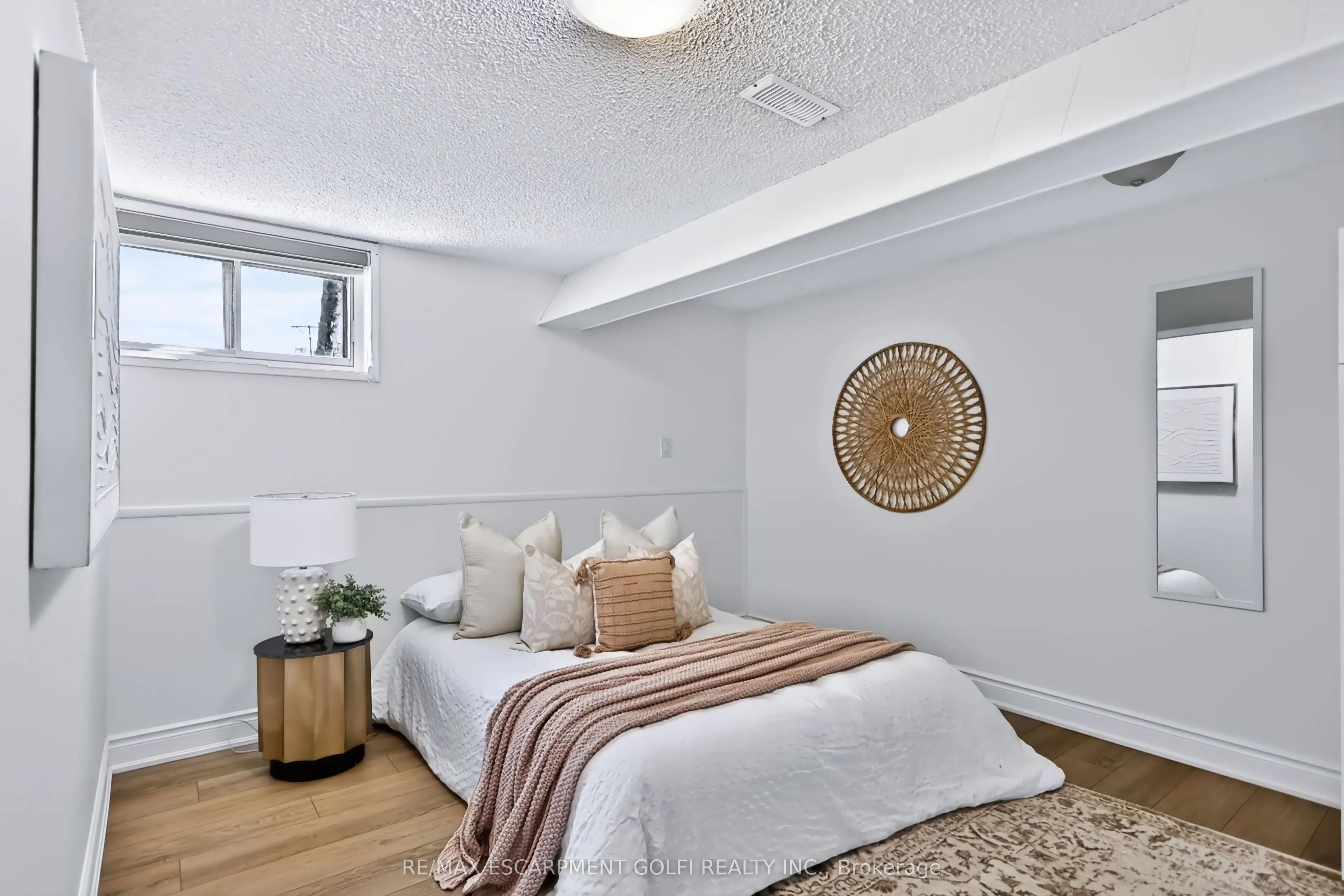 38 Deerhurst Road