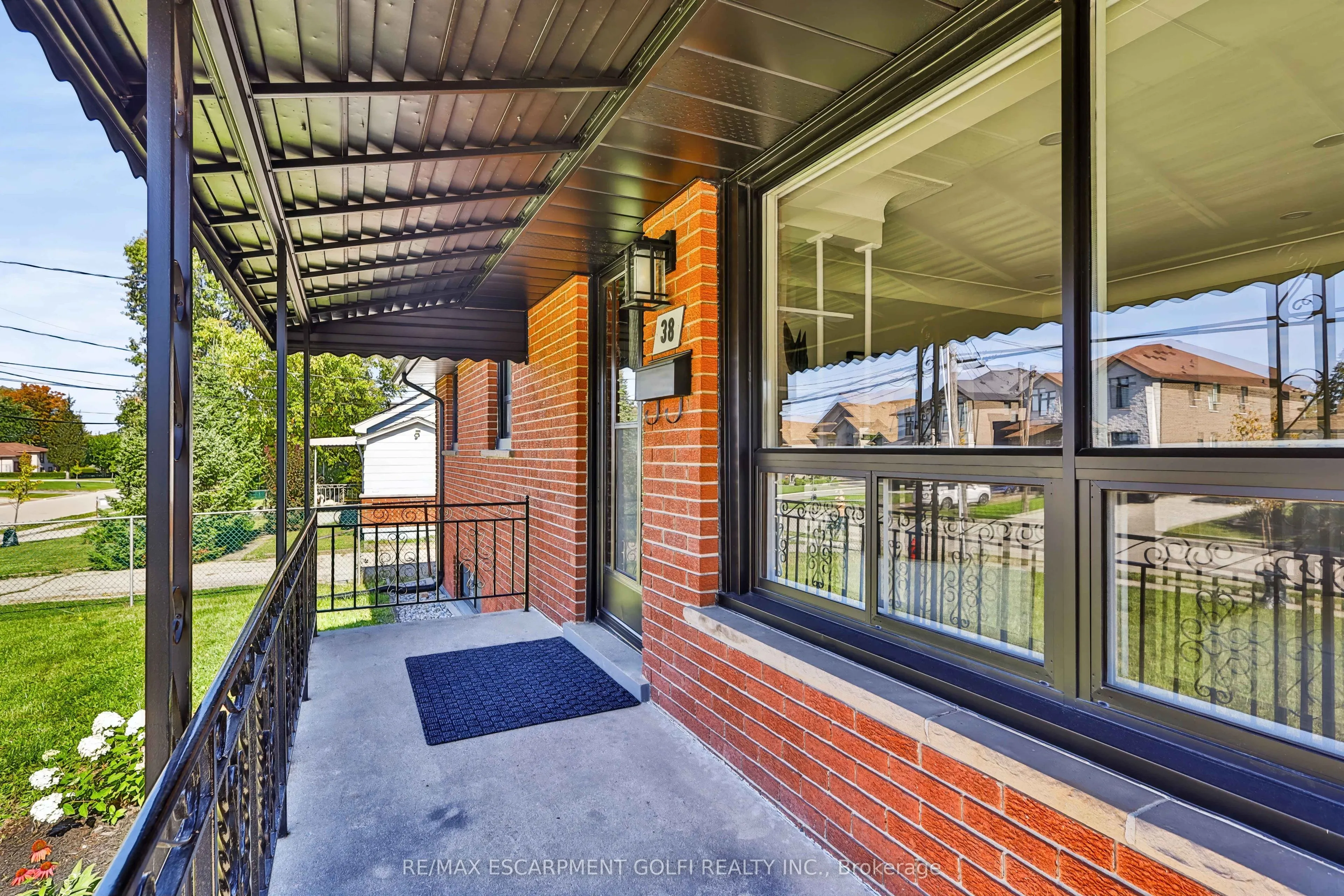 38 Deerhurst Road