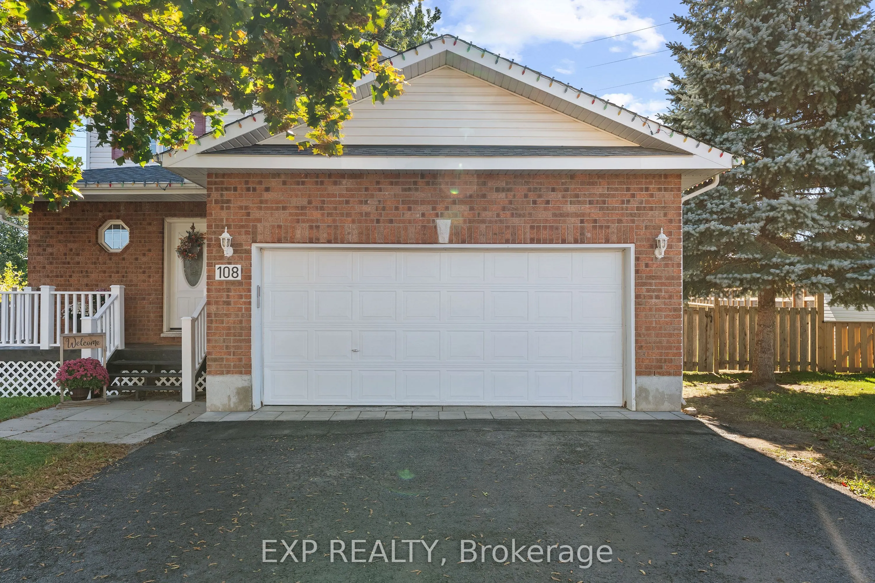 108 Mclachlin Street S