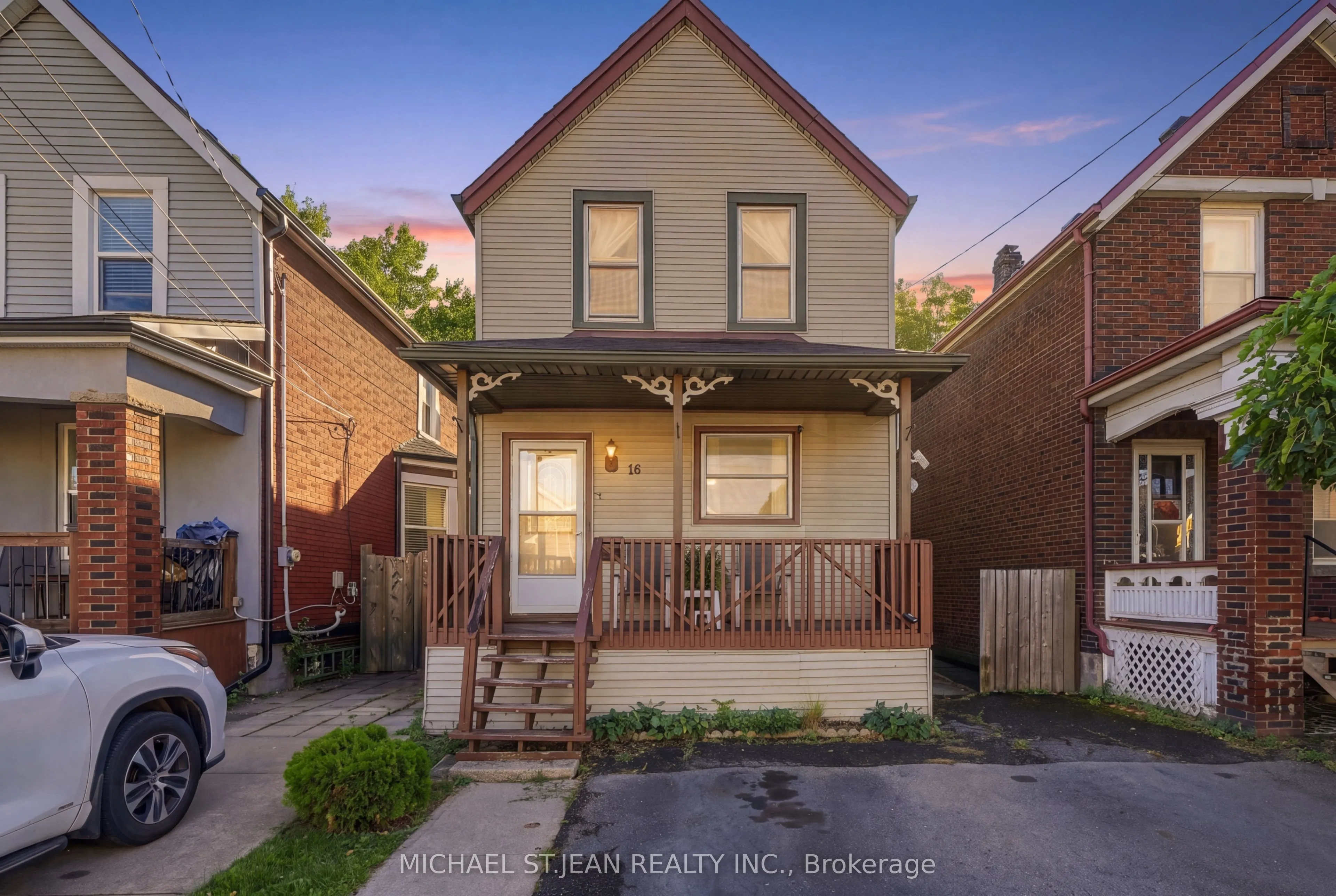 16 Albemarle Street
