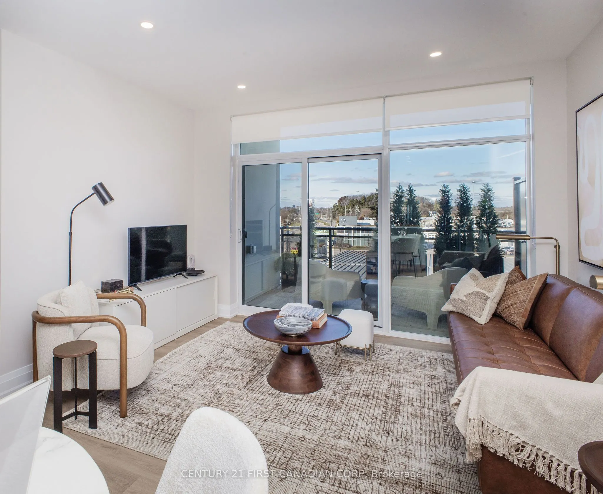 4286 King Street #1204