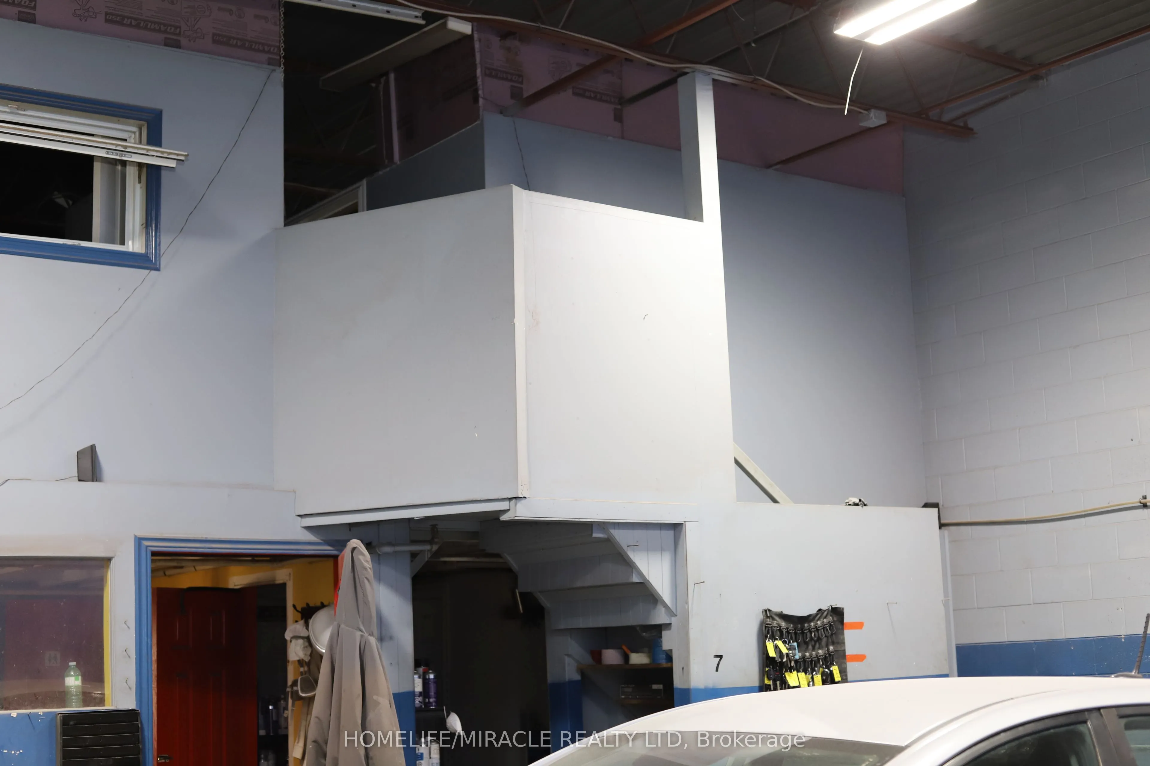 550 Industrial Road #6