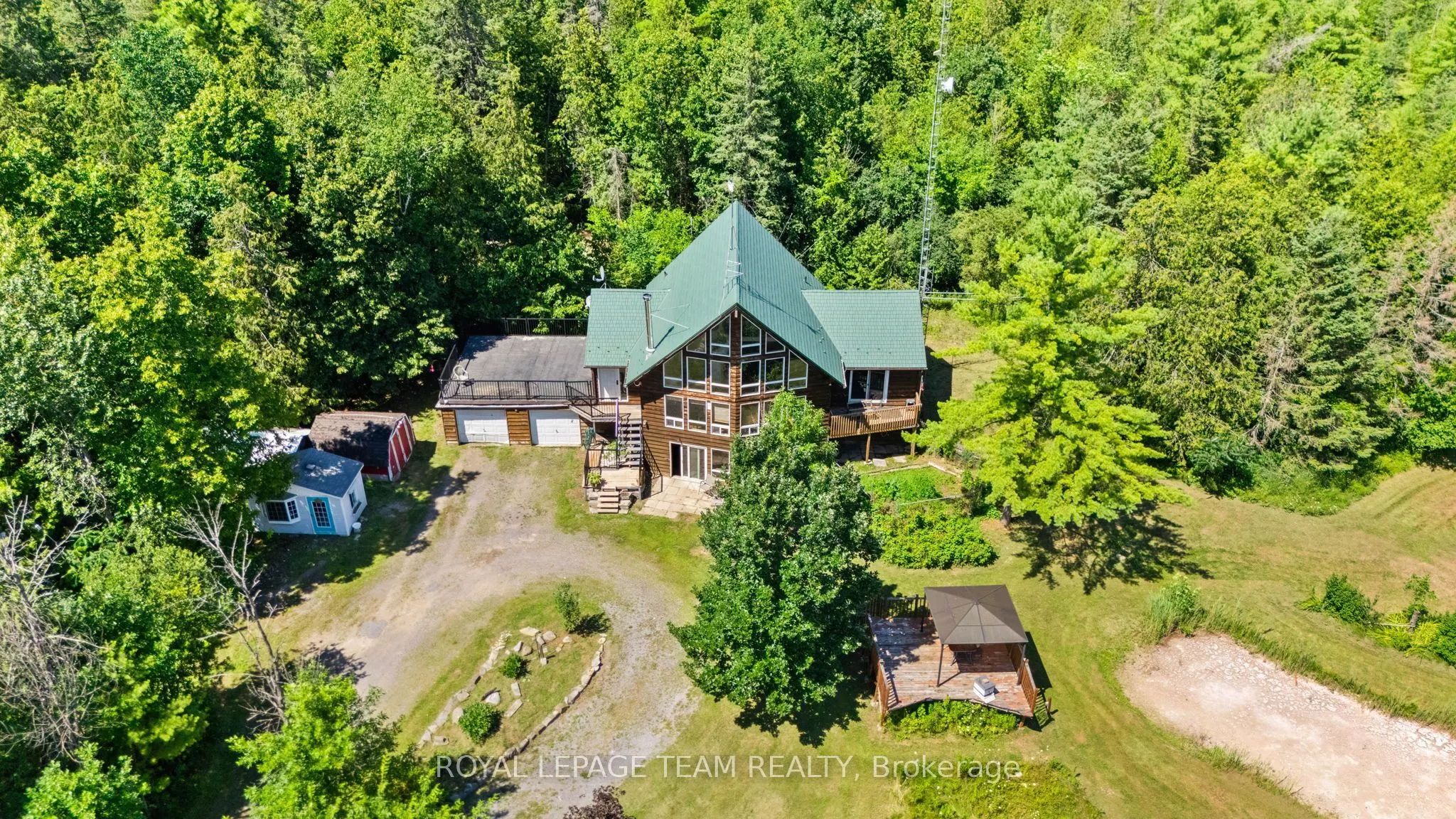 4984 Dunrobin Road
