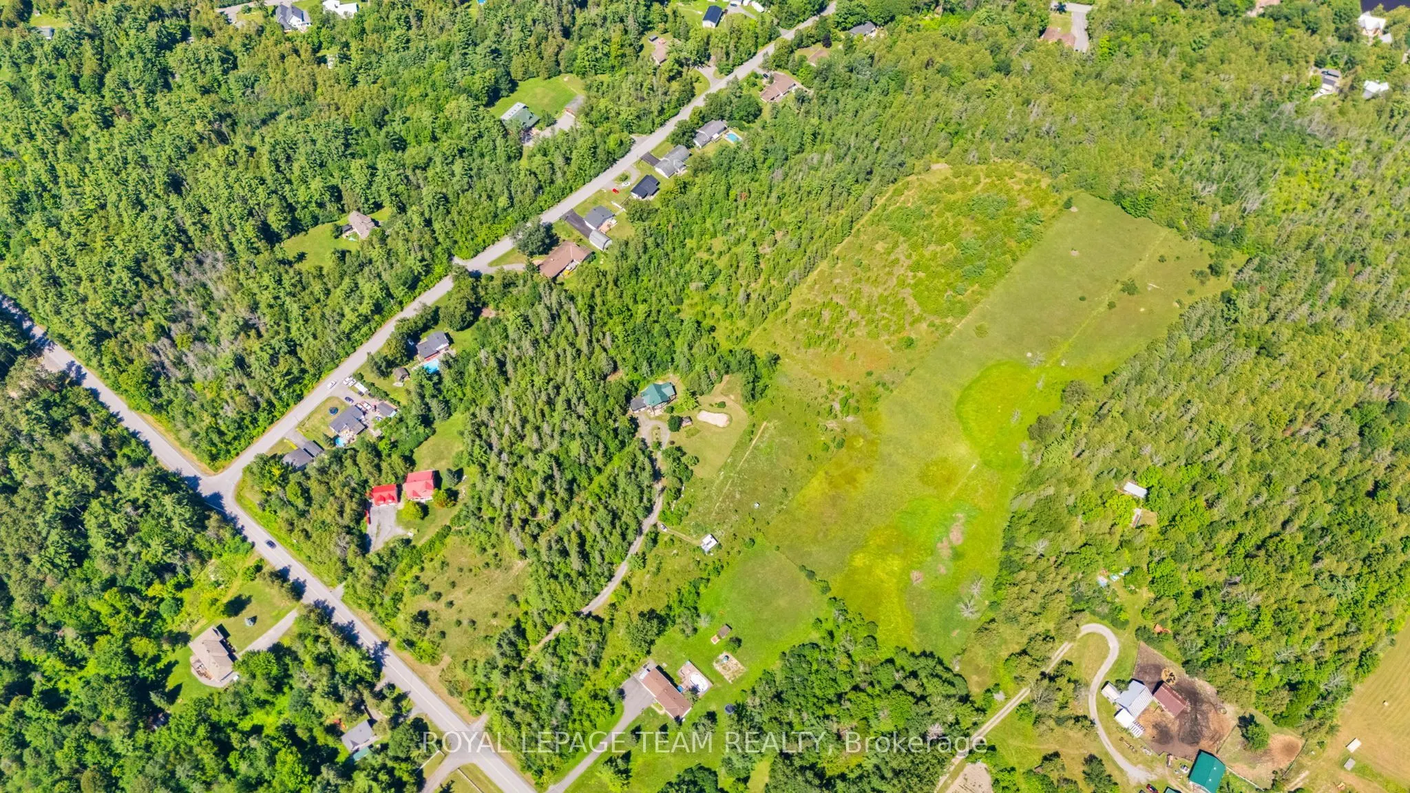 4984 Dunrobin Road