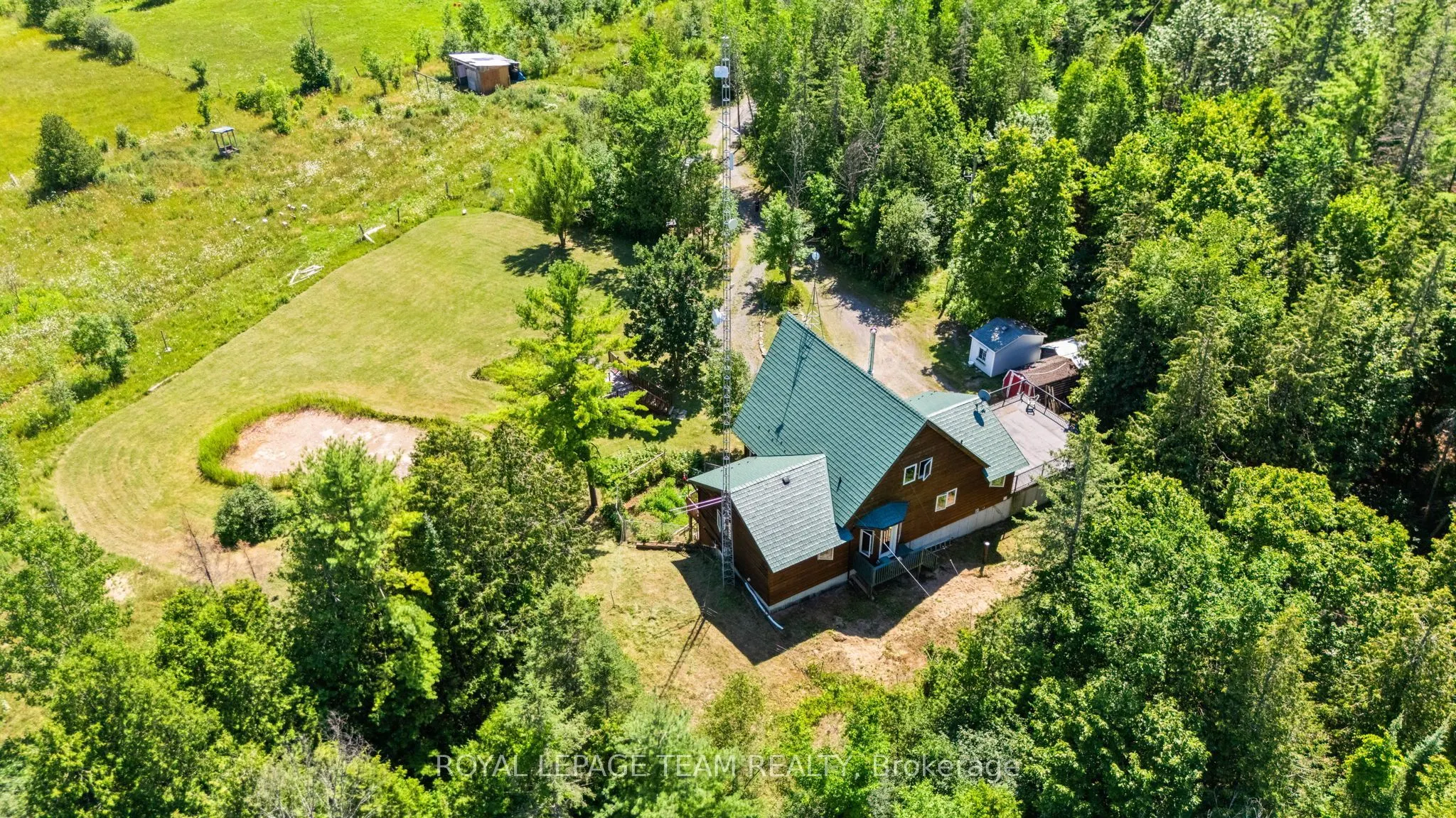 4984 Dunrobin Road