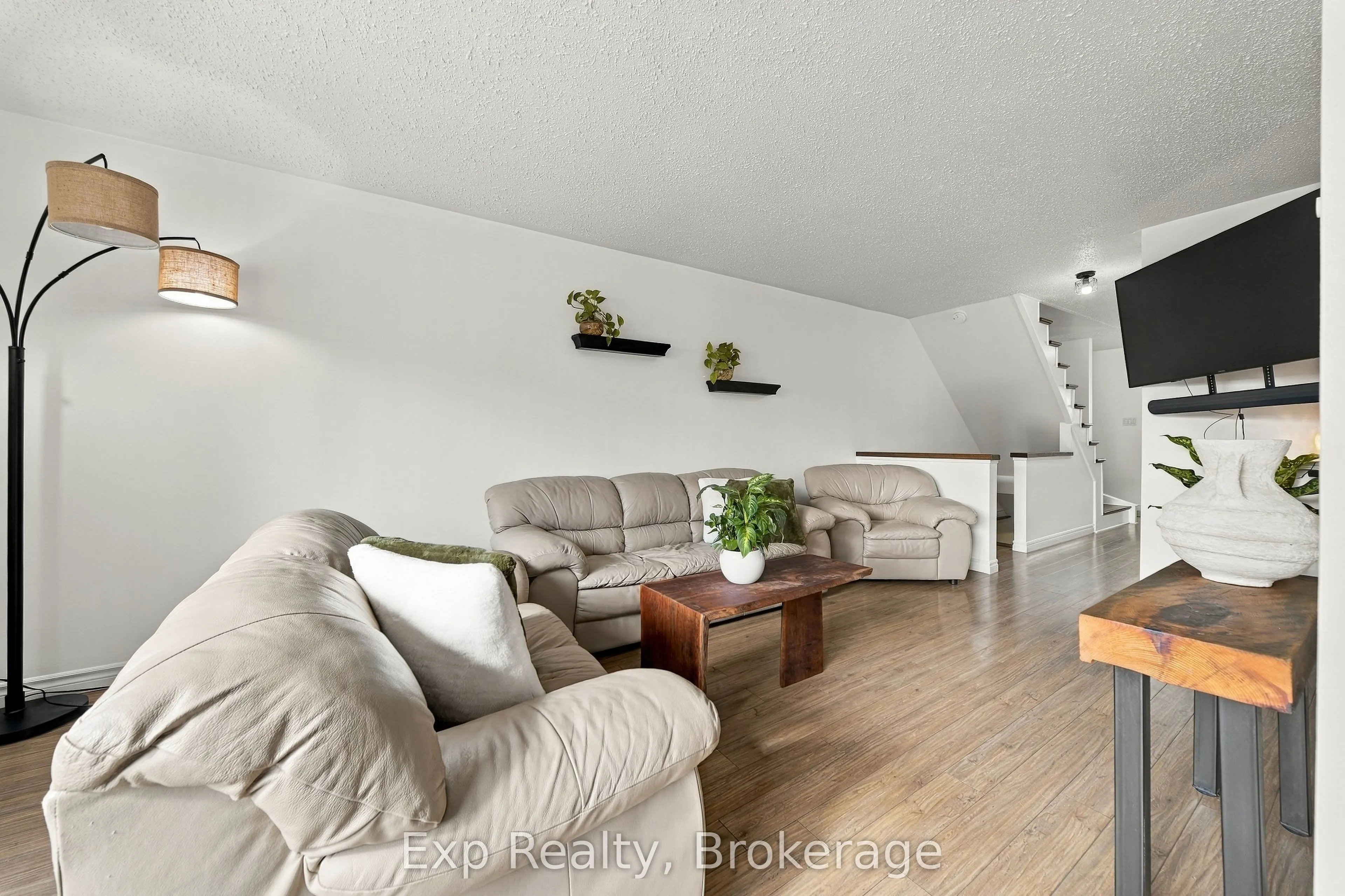 50 Cascade Boulevard #D