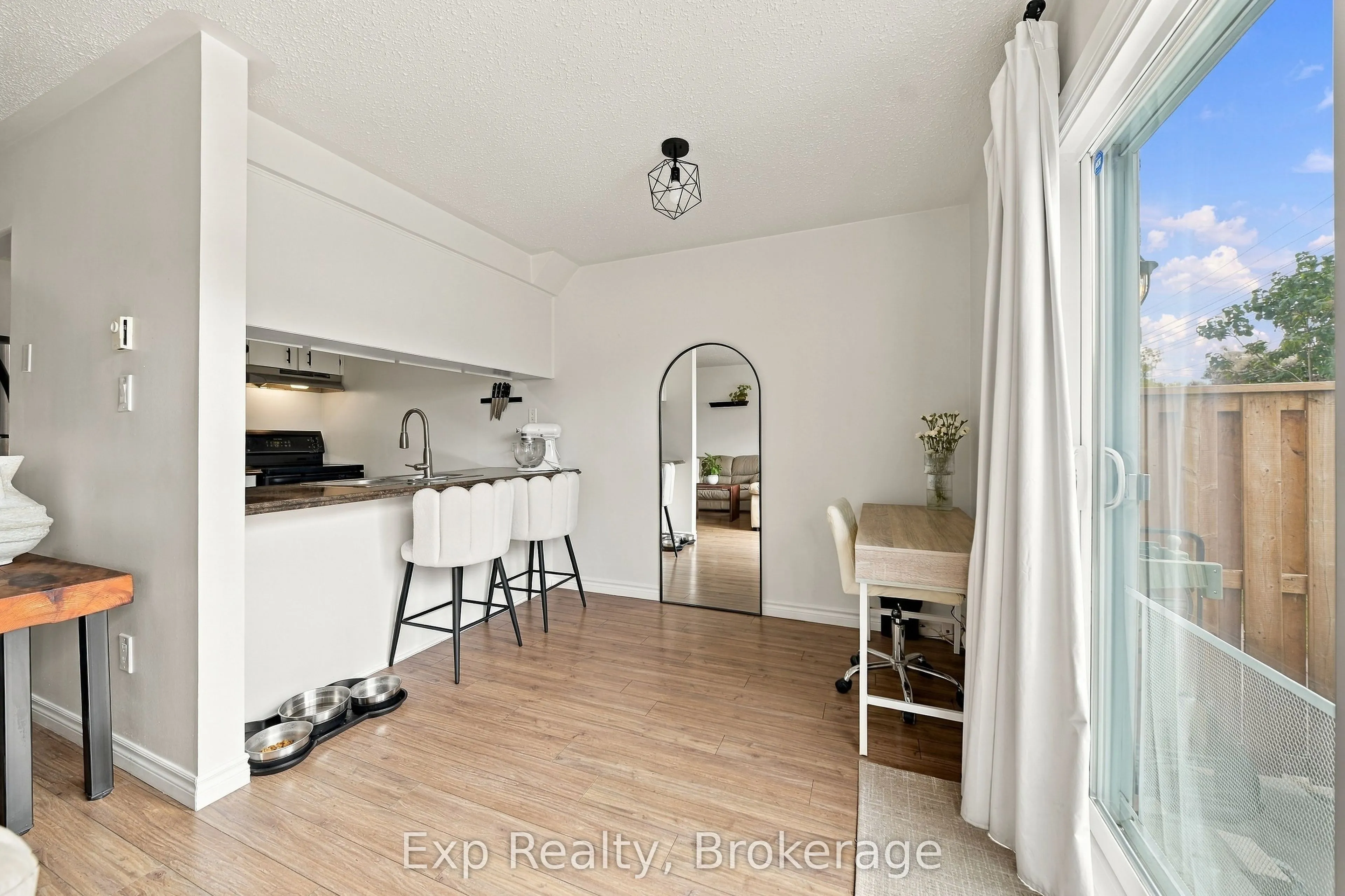 50 Cascade Boulevard #D