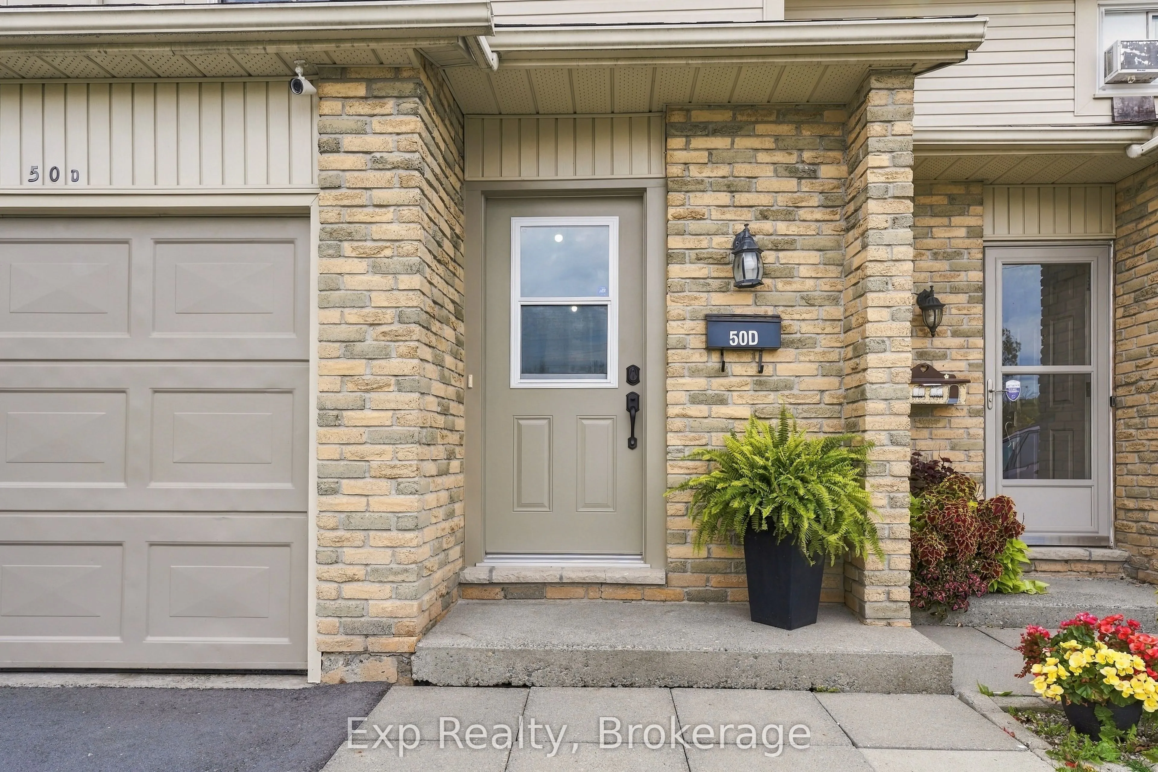 50 Cascade Boulevard #D