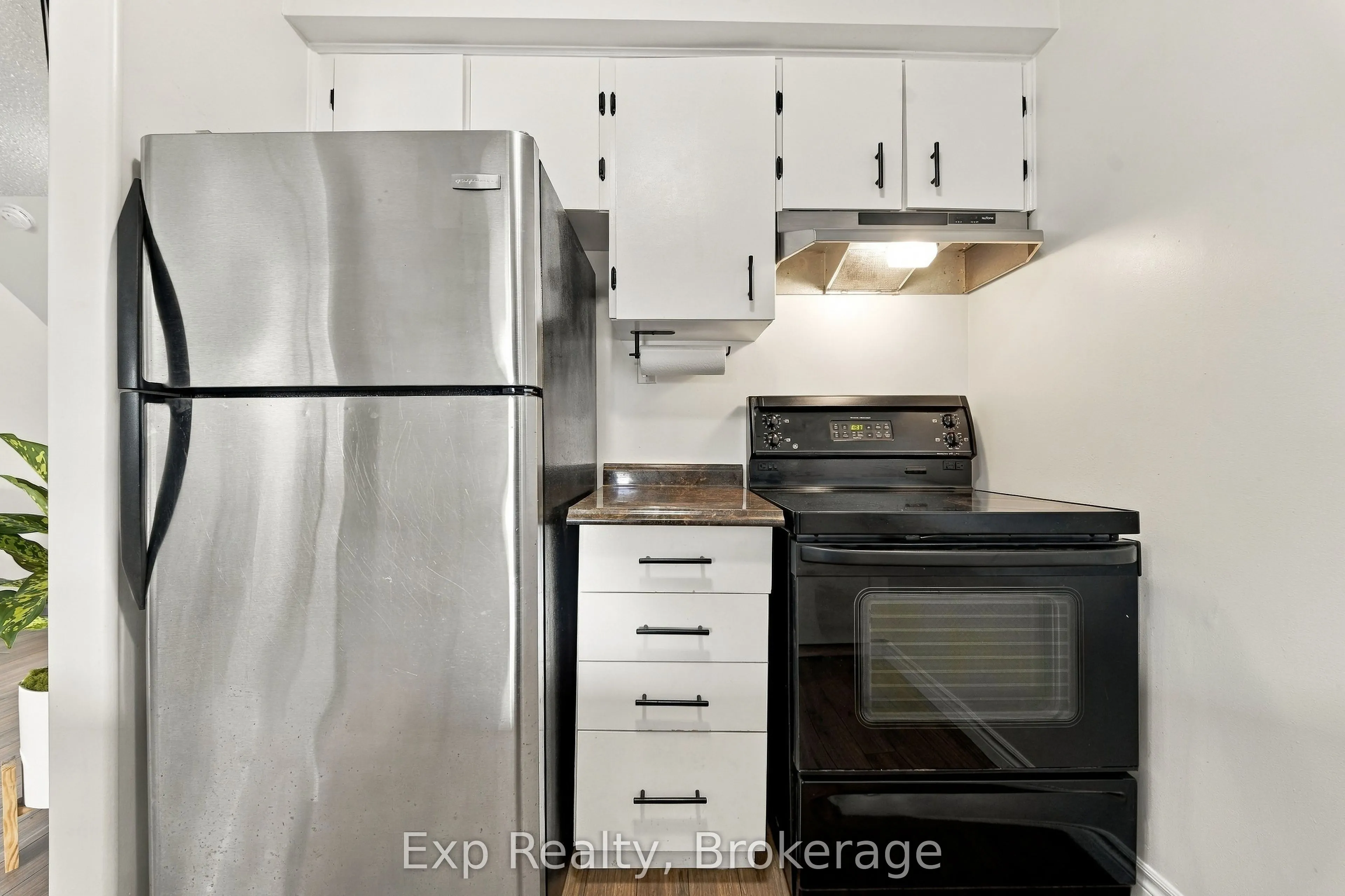 50 Cascade Boulevard #D
