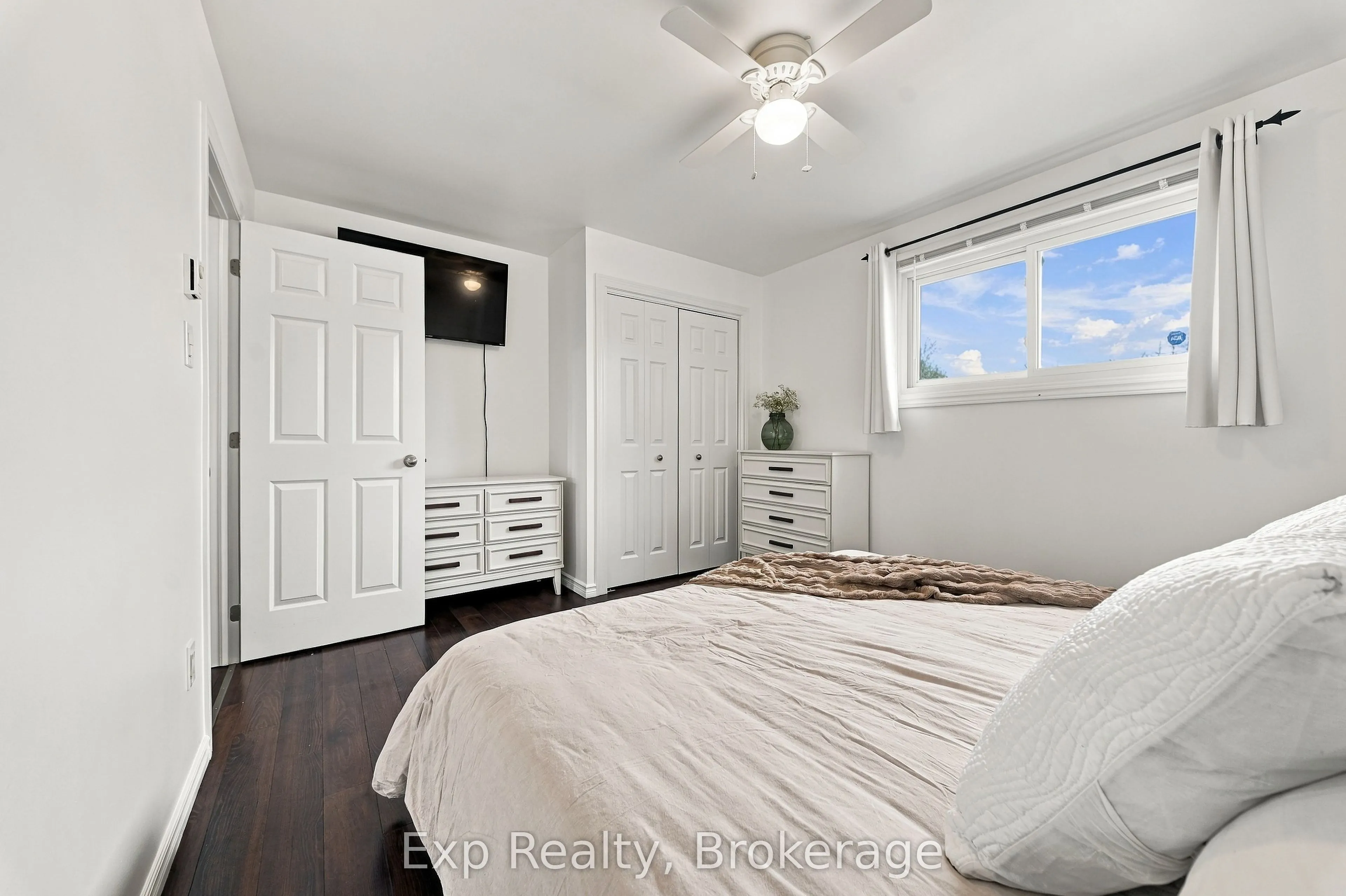 50 Cascade Boulevard #D