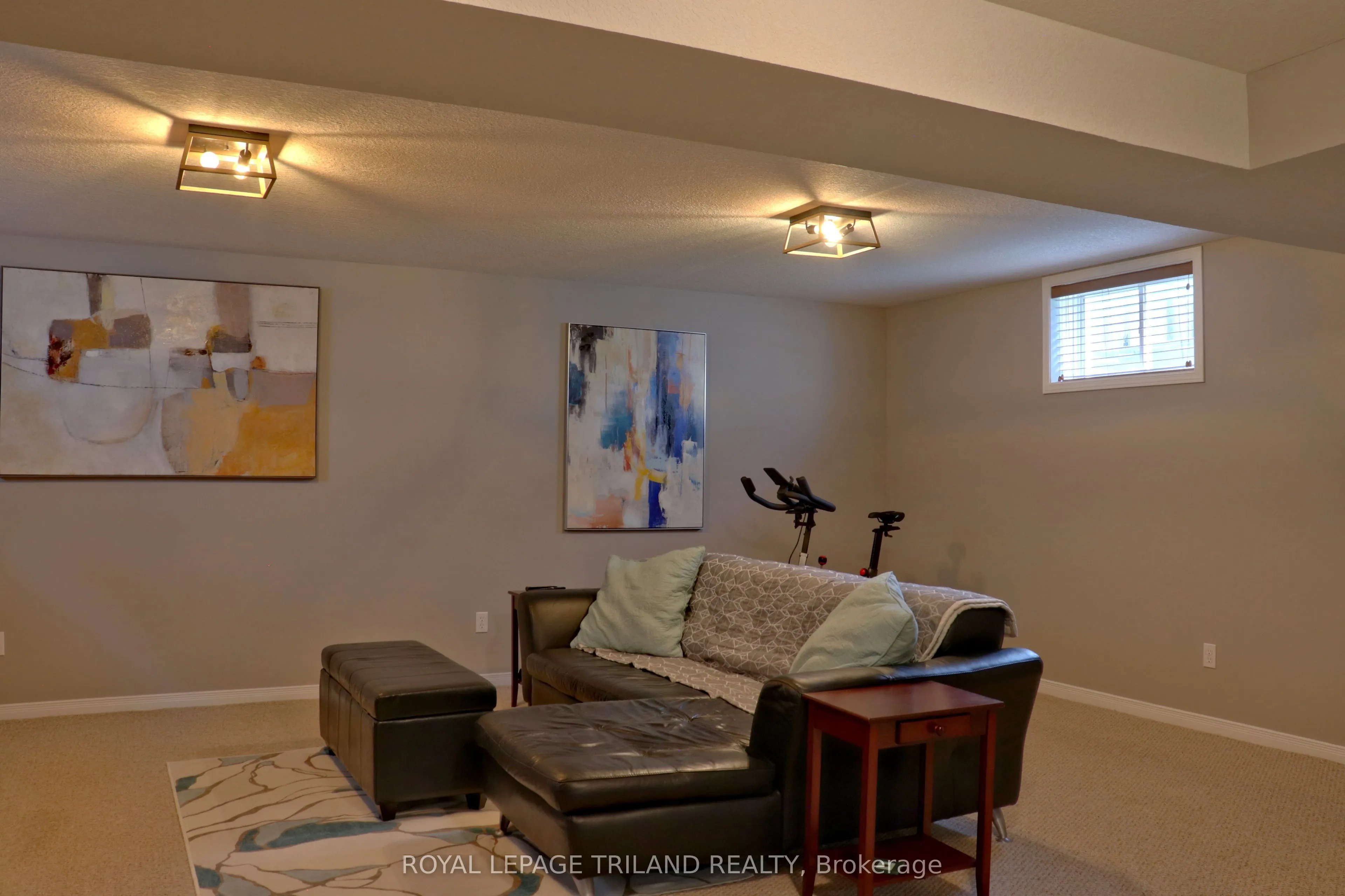 821 Sprucewood Drive