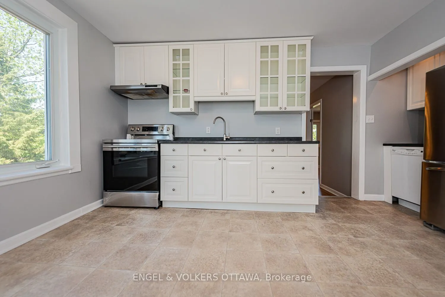 43A Clarendon Avenue