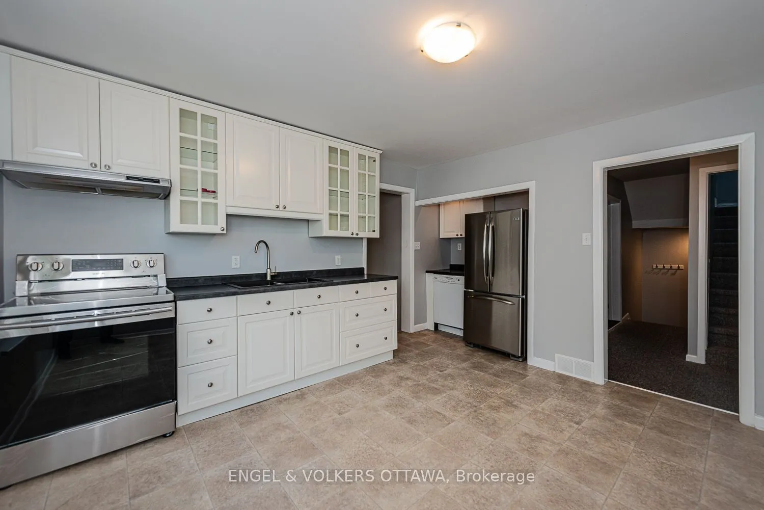 43A Clarendon Avenue