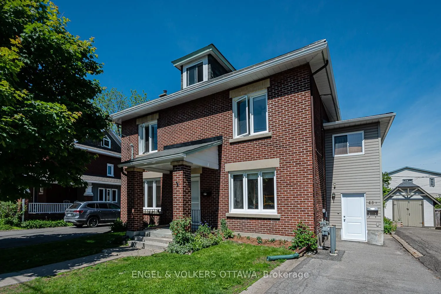 43A Clarendon Avenue