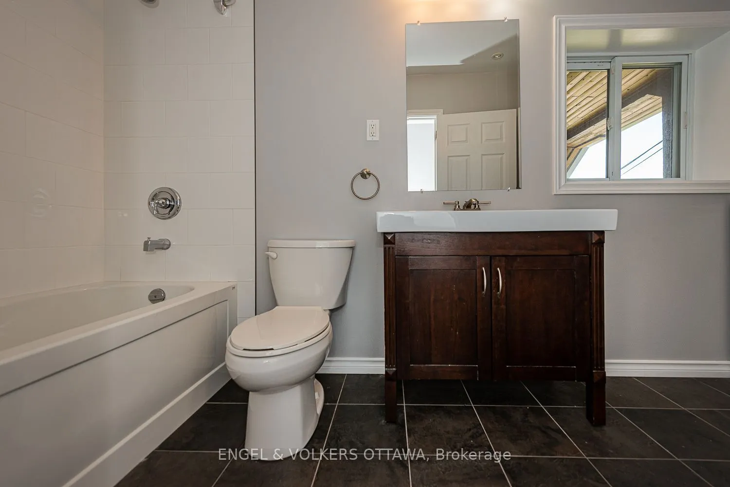 43A Clarendon Avenue