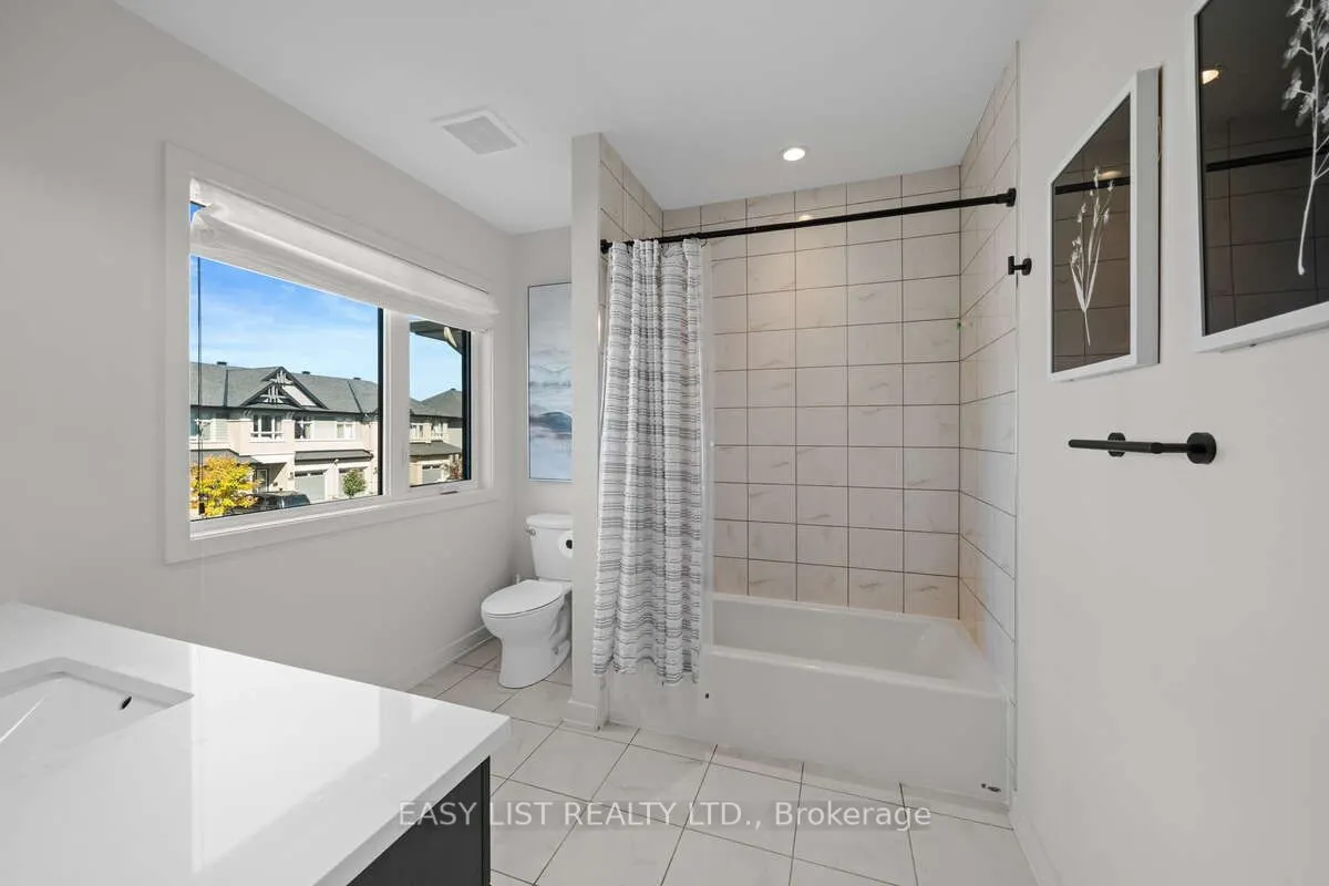 775 Carnelian Crescent