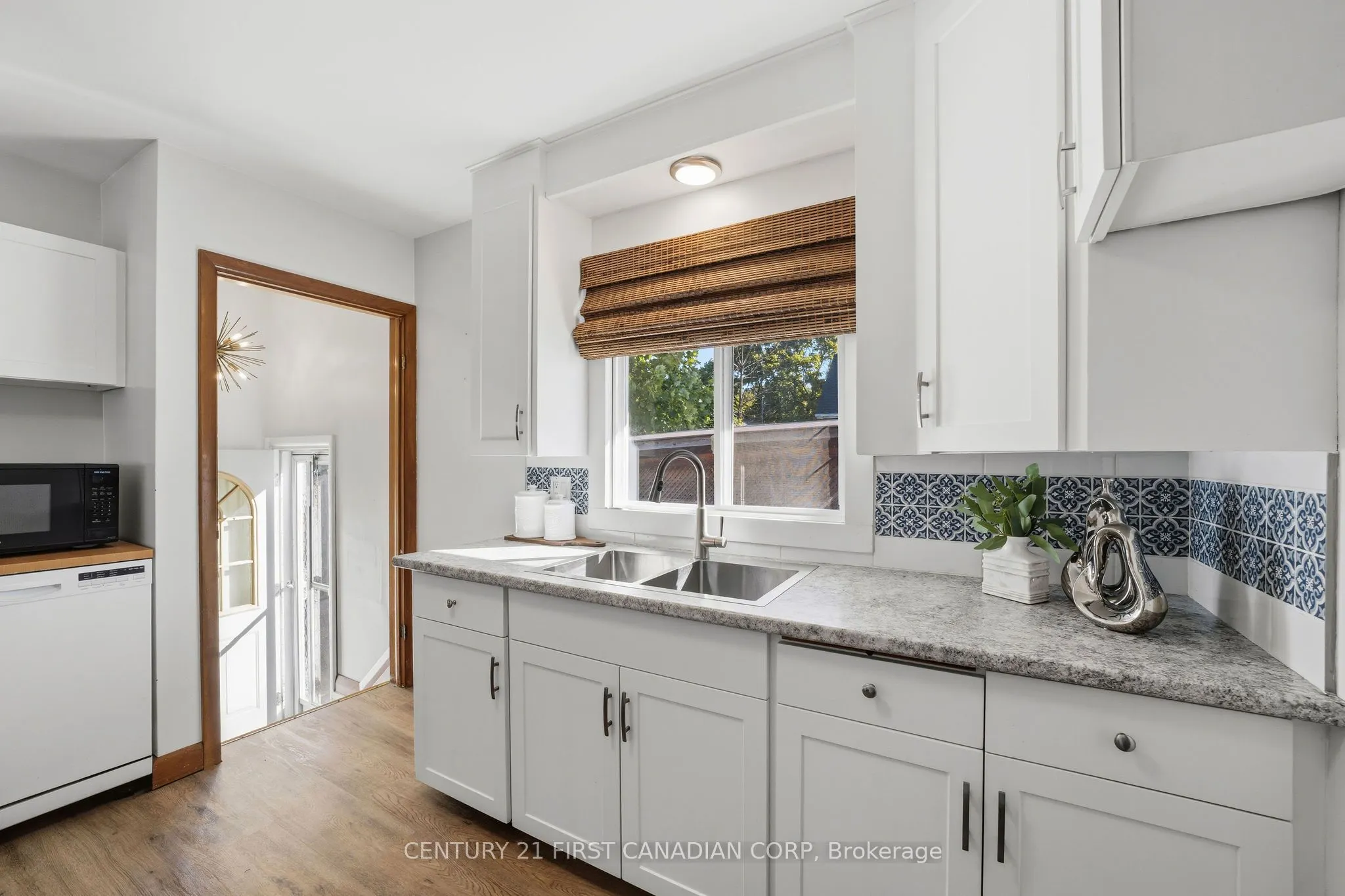 180 Forest Avenue