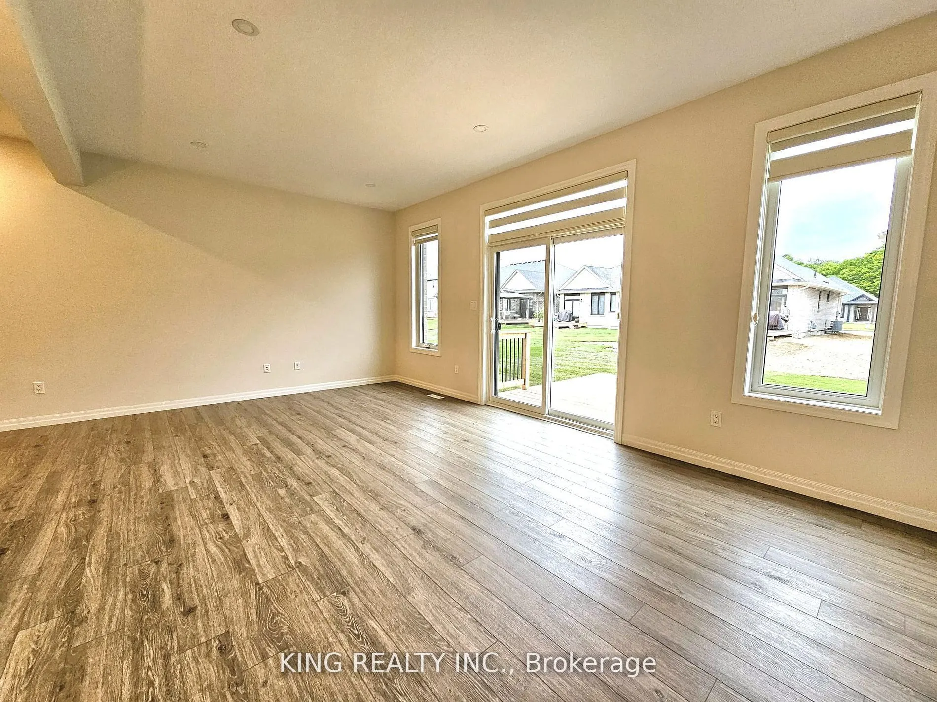 214 Renaissance Drive