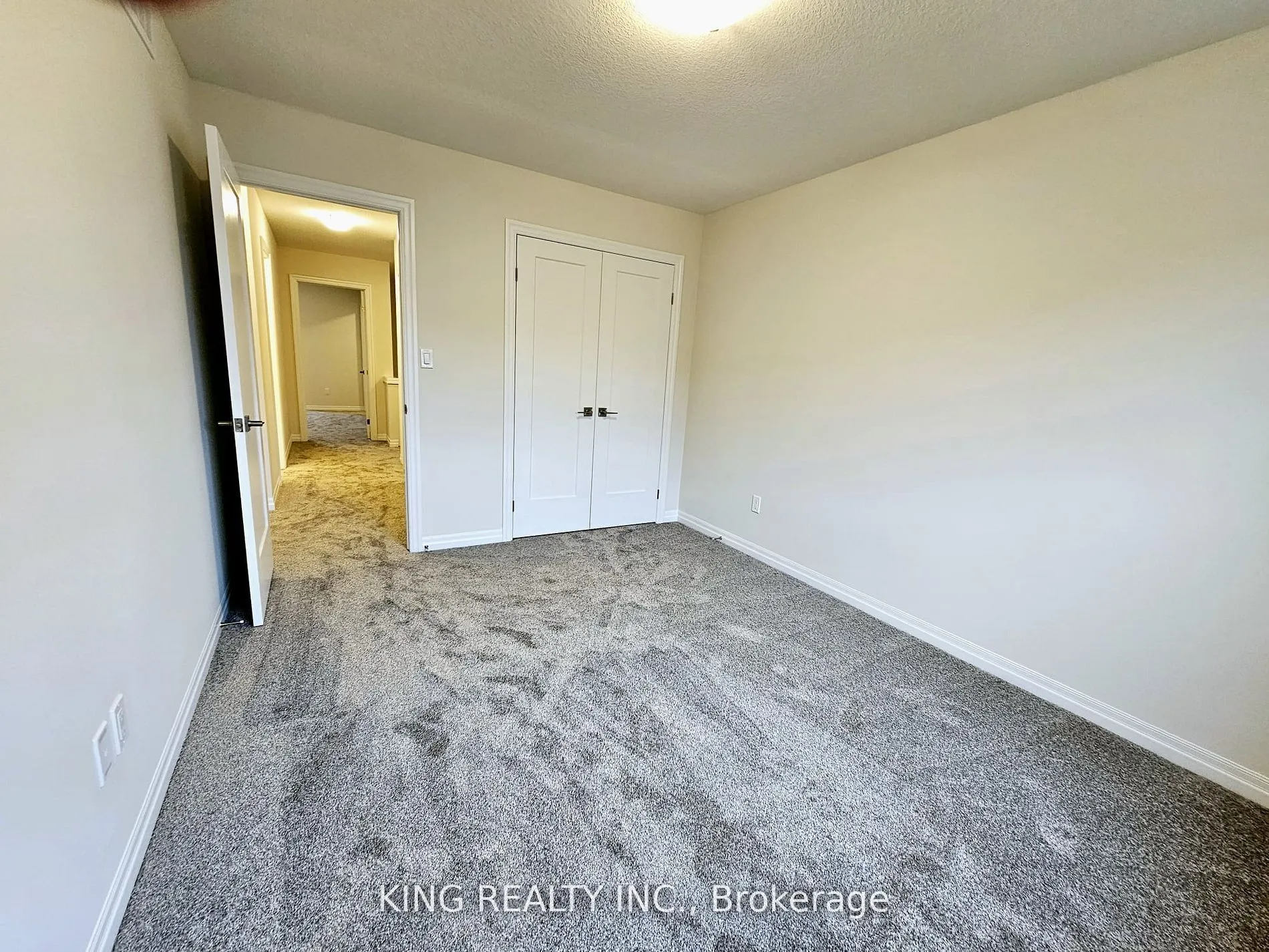 214 Renaissance Drive