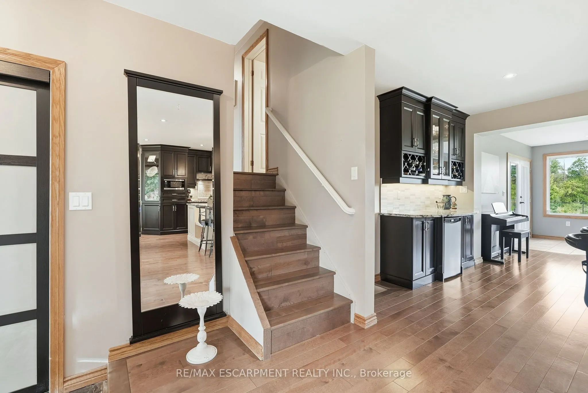 826 Millgrove Side Road