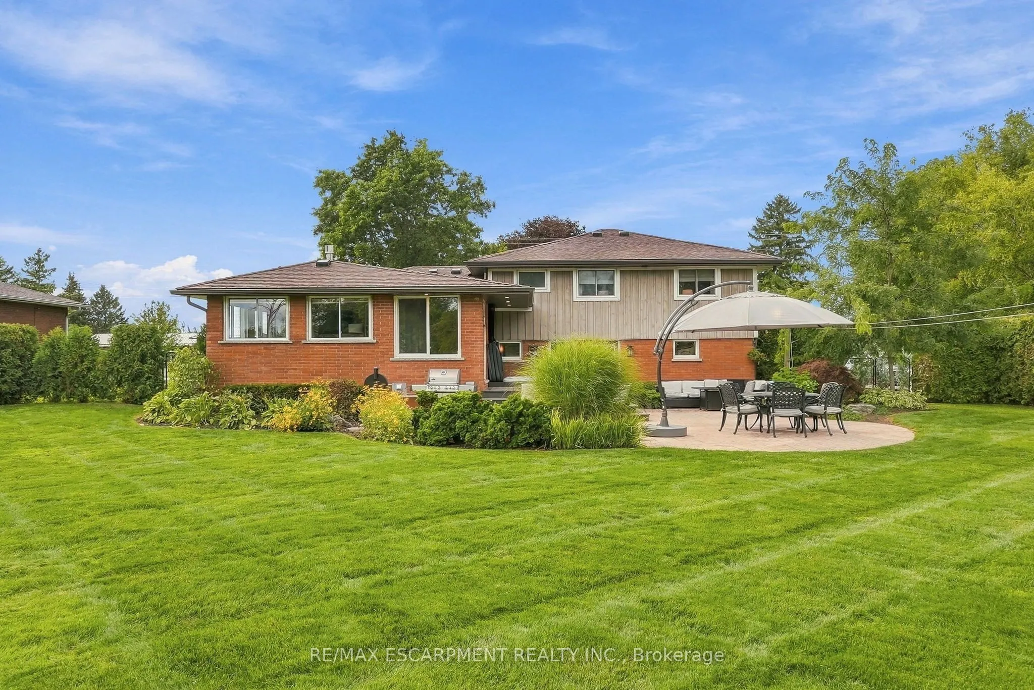 826 Millgrove Side Road
