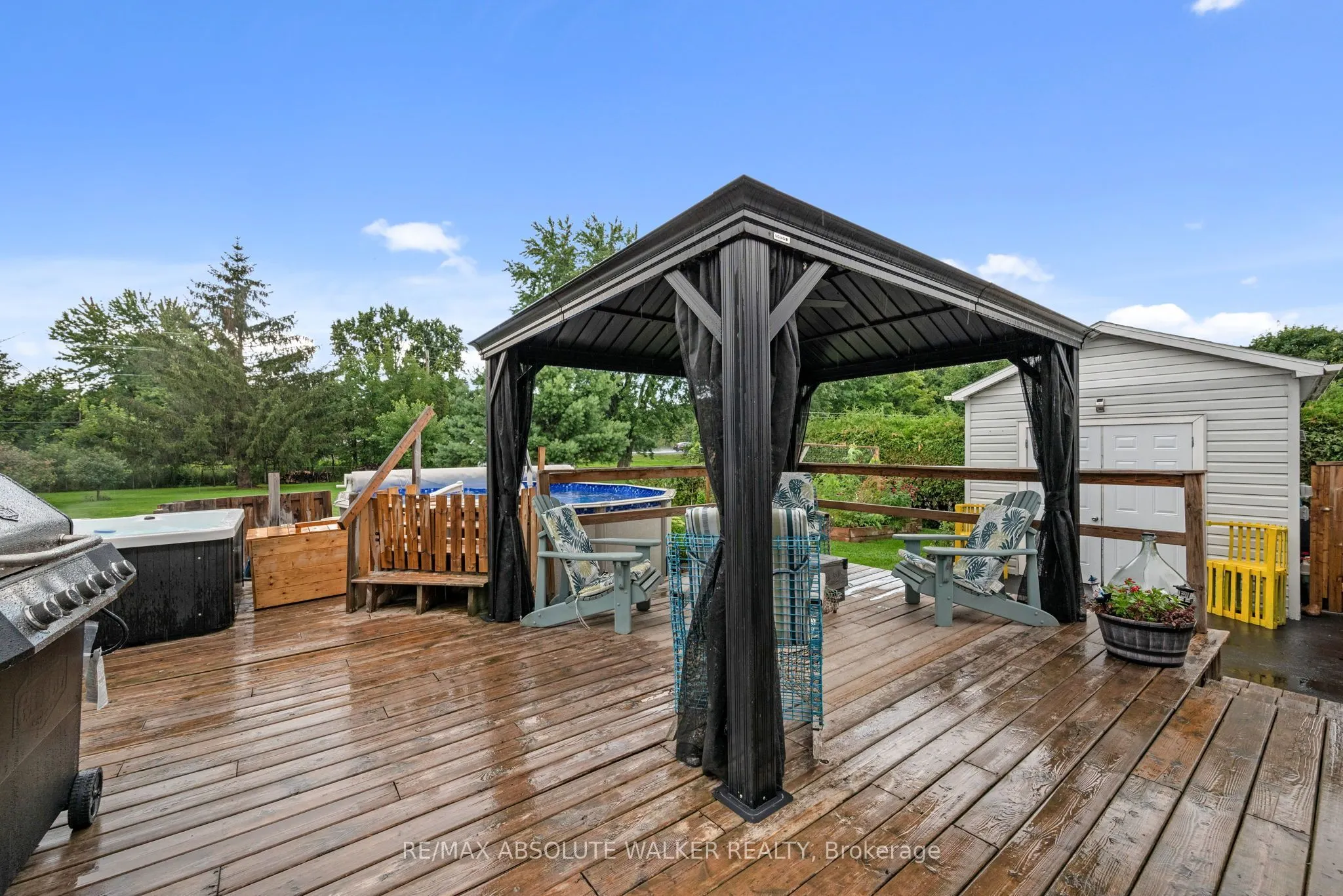 331 Wolfe Crescent