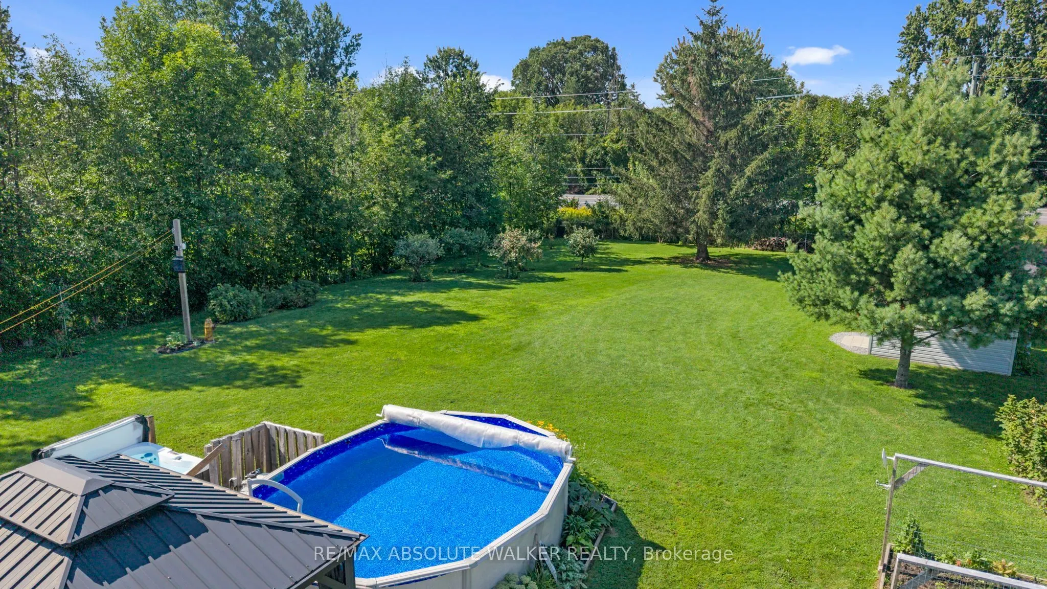331 Wolfe Crescent