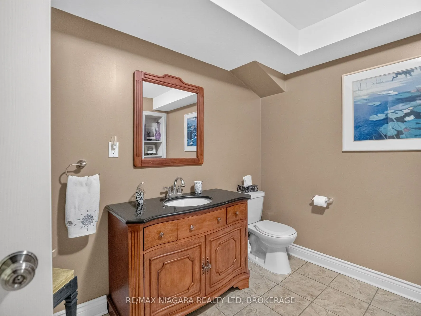 375 Jasmine Court