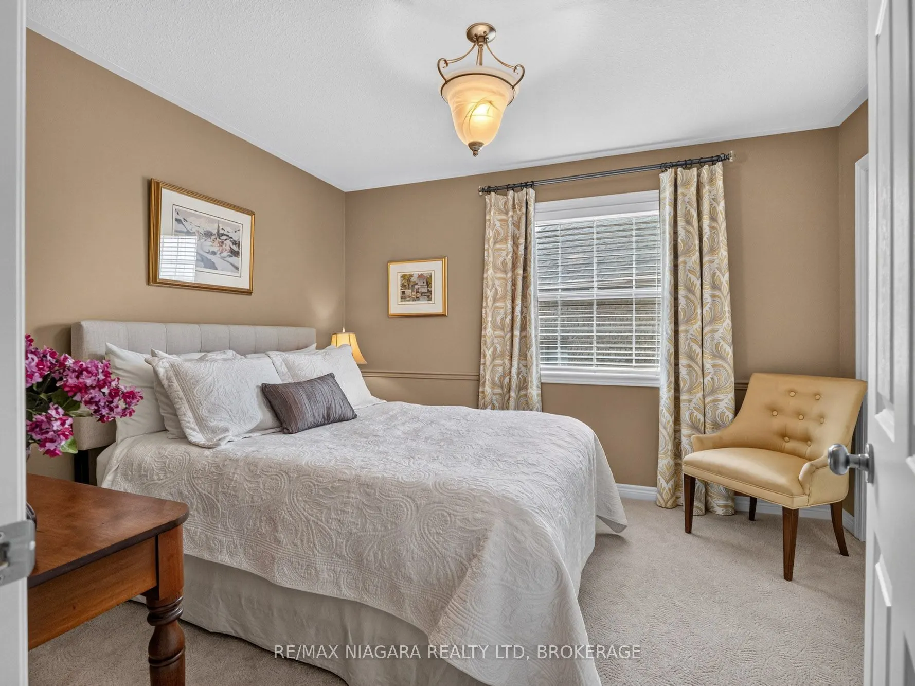 375 Jasmine Court