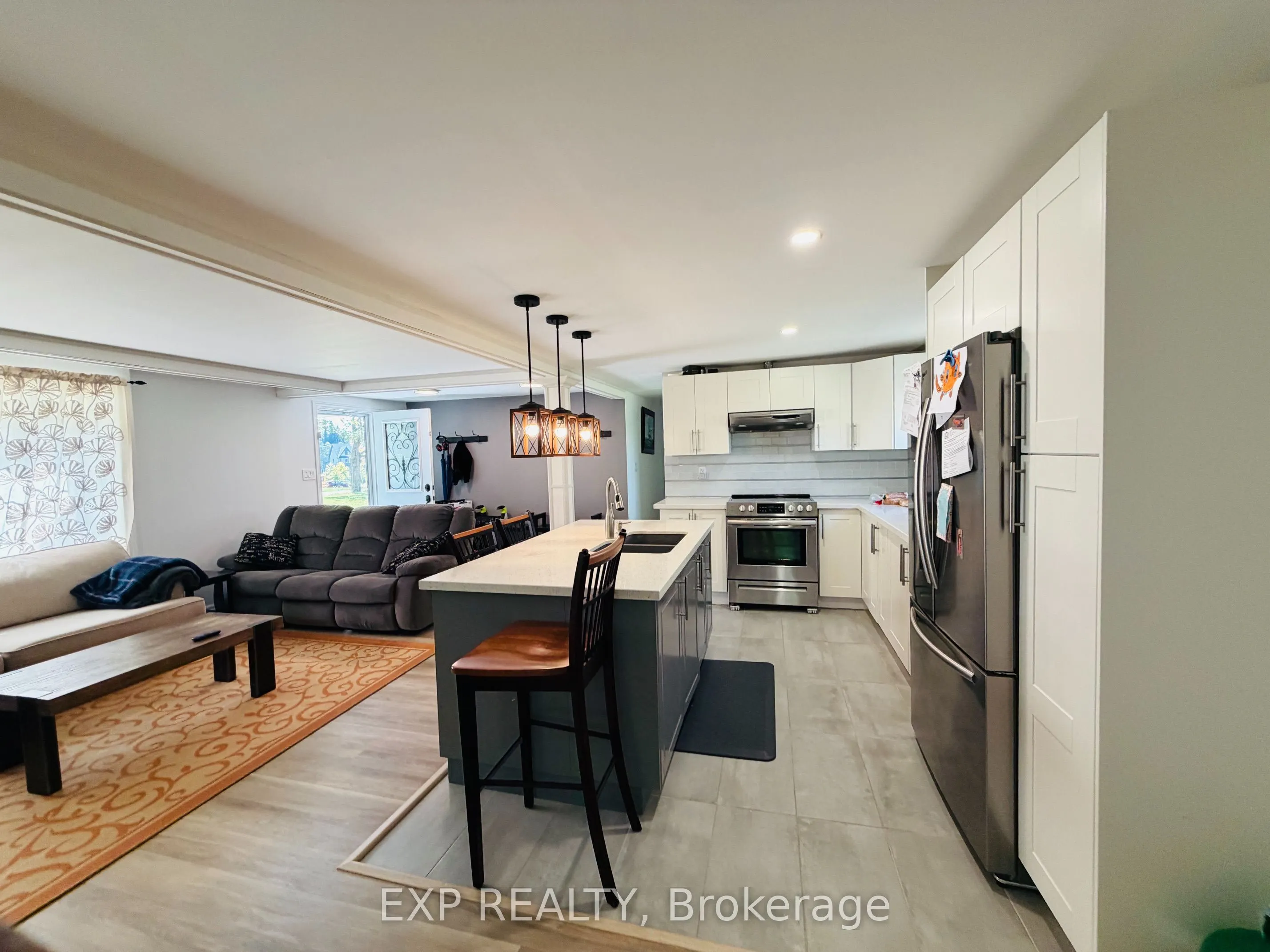 485525 30th Side Road S