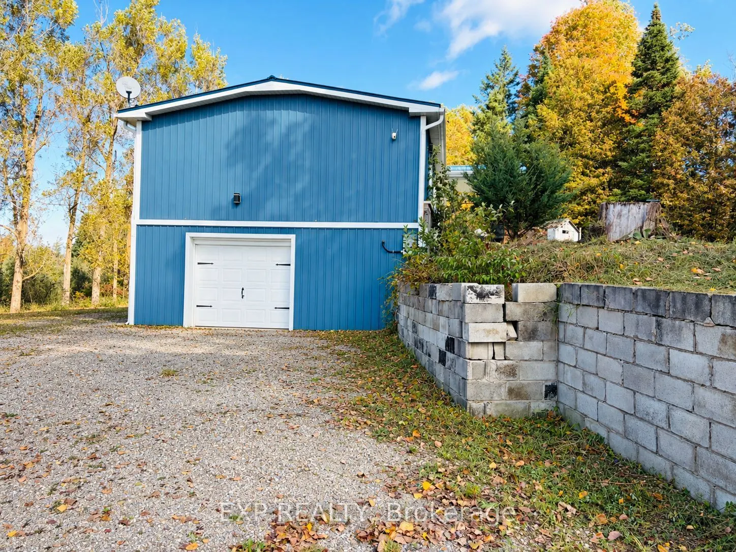 485525 30th Side Road S