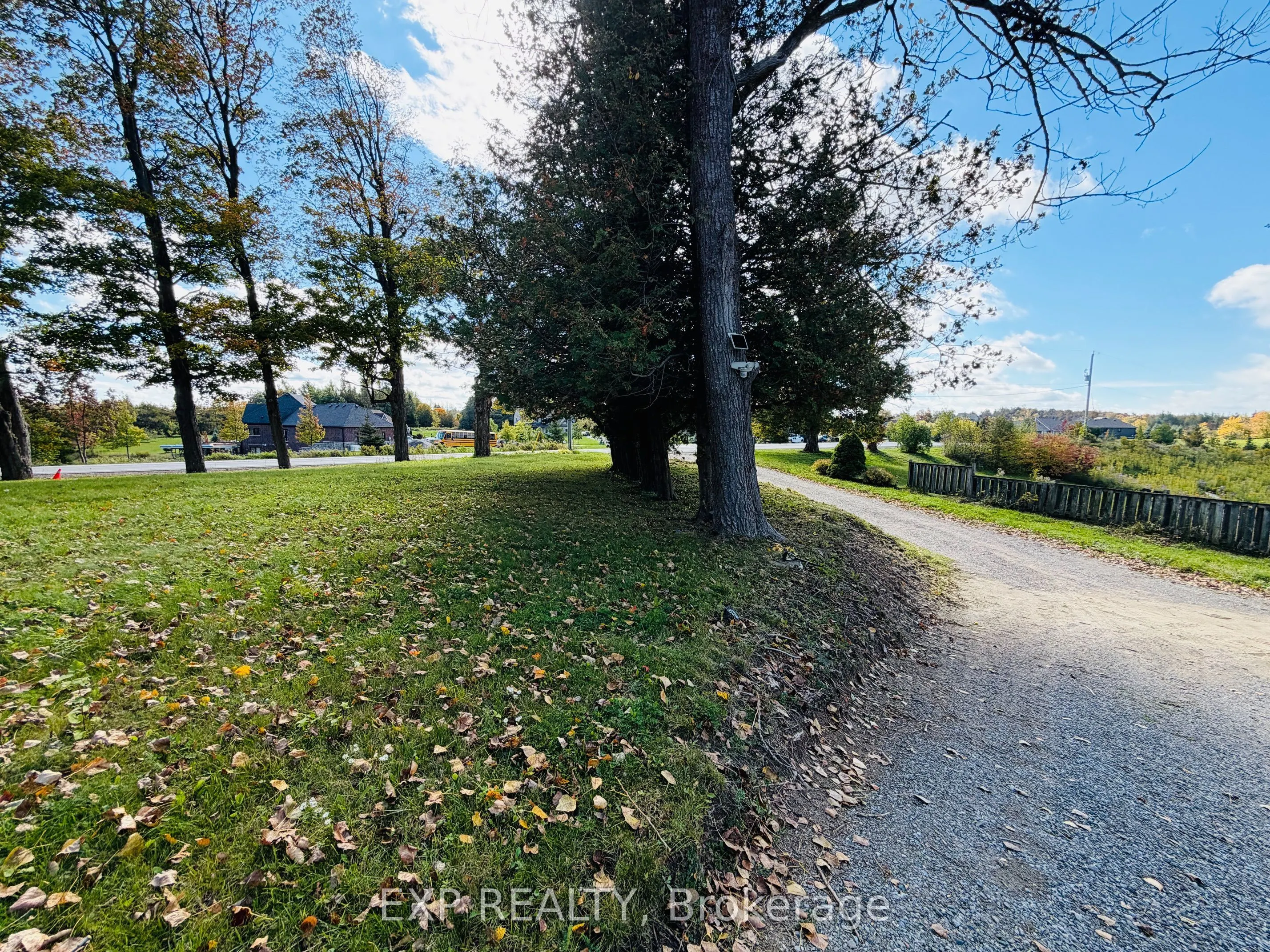 485525 30th Side Road S