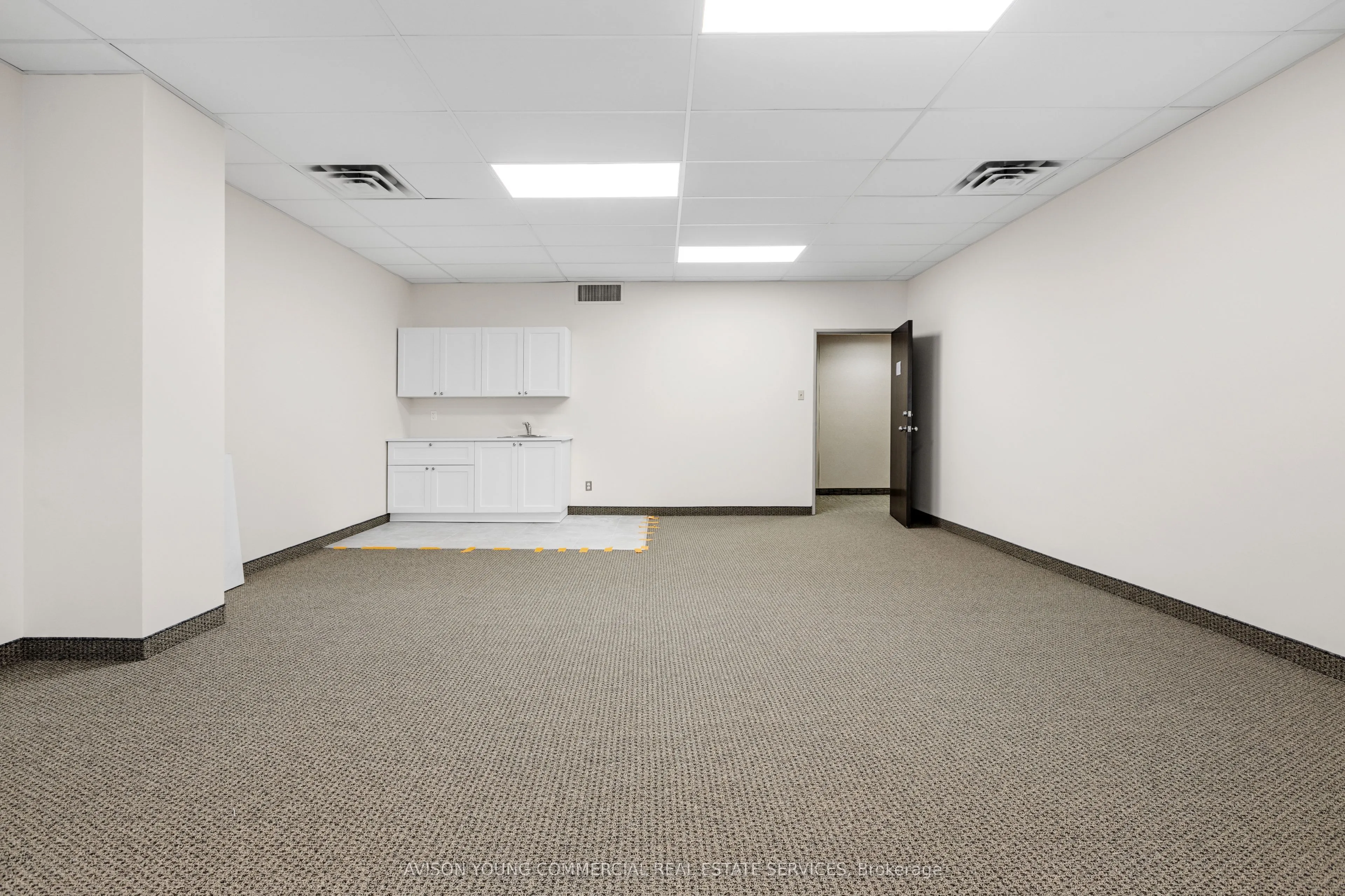 225 Metcalfe Street #416