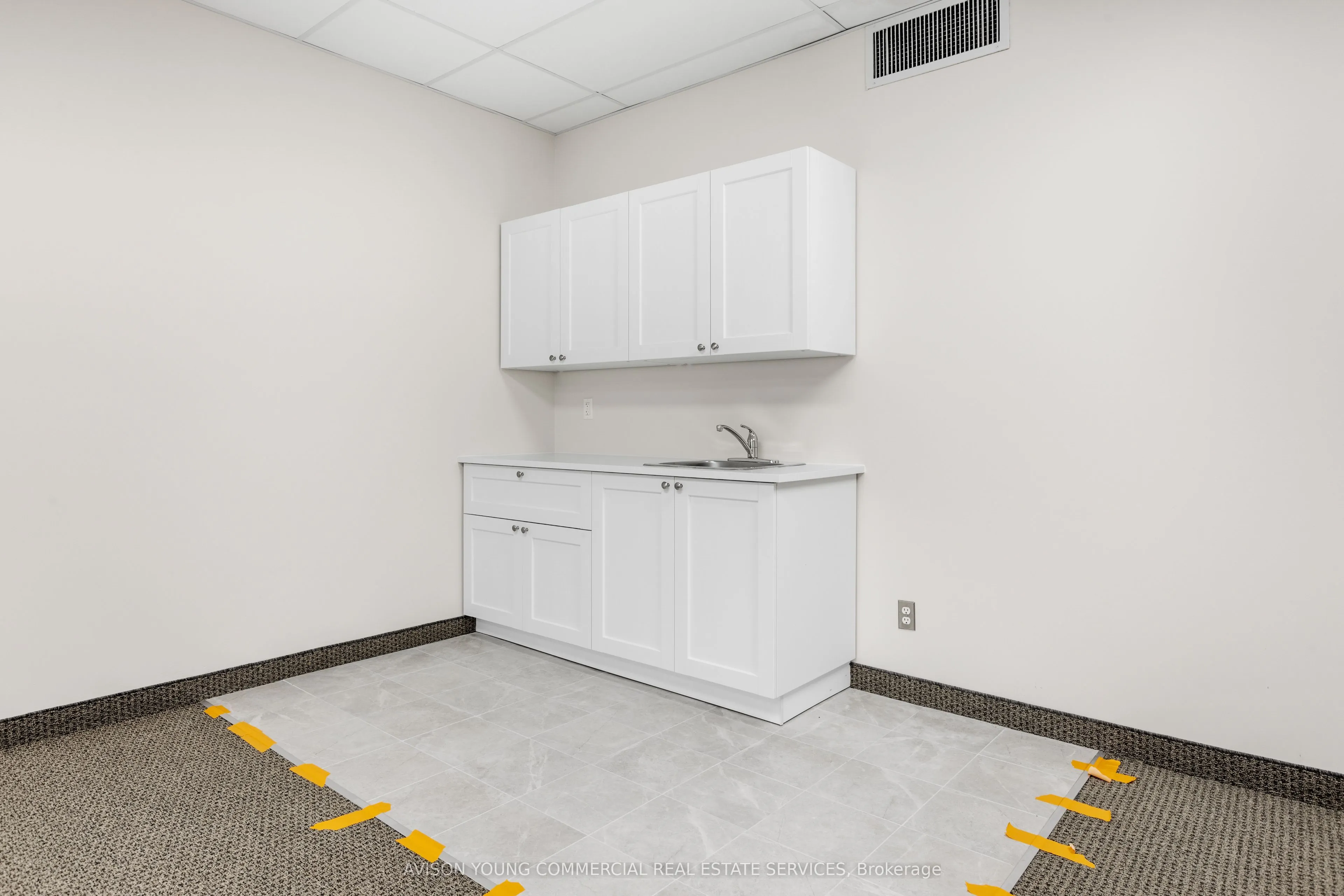 225 Metcalfe Street #416