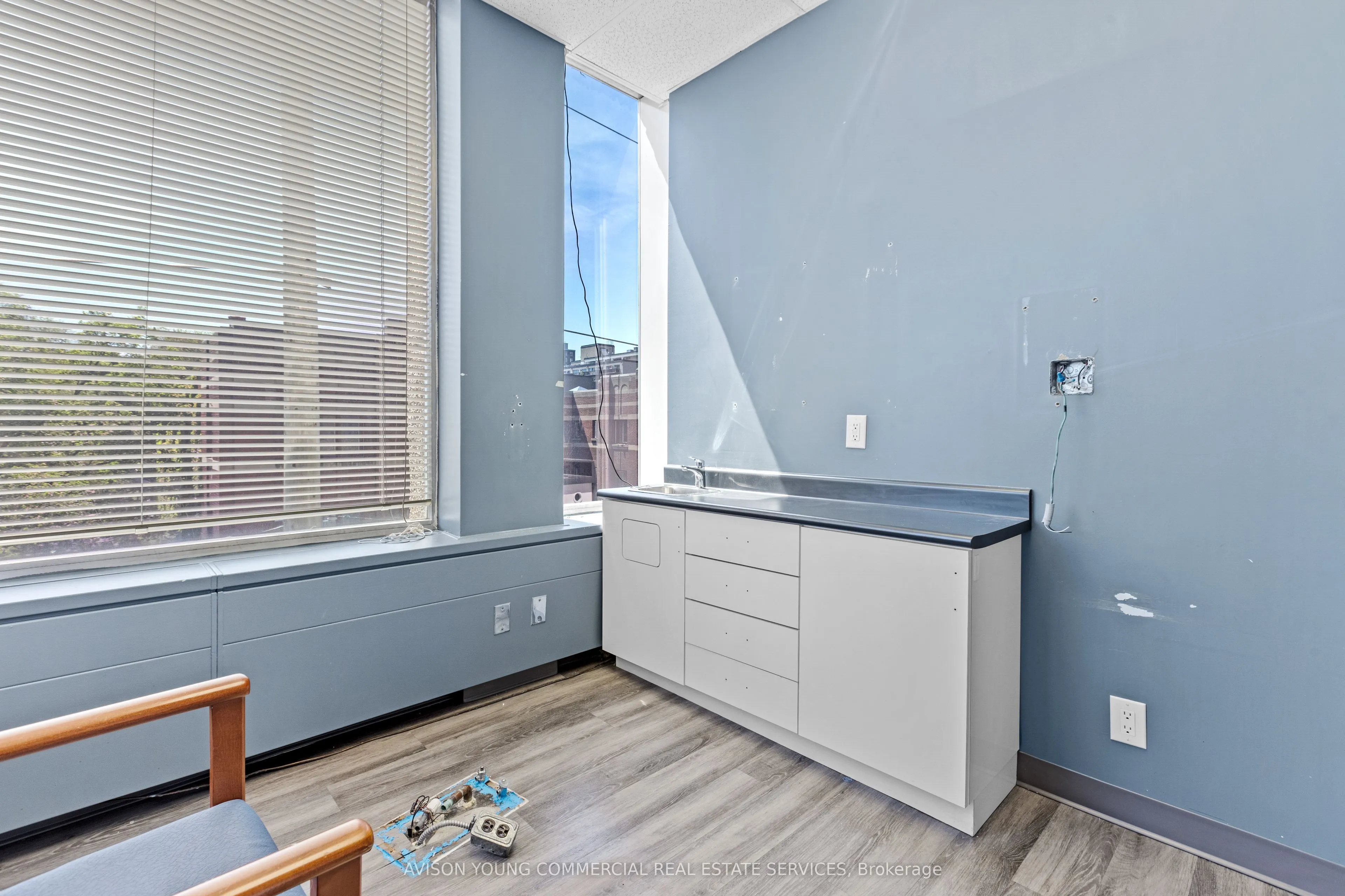 225 Metcalfe Street #401