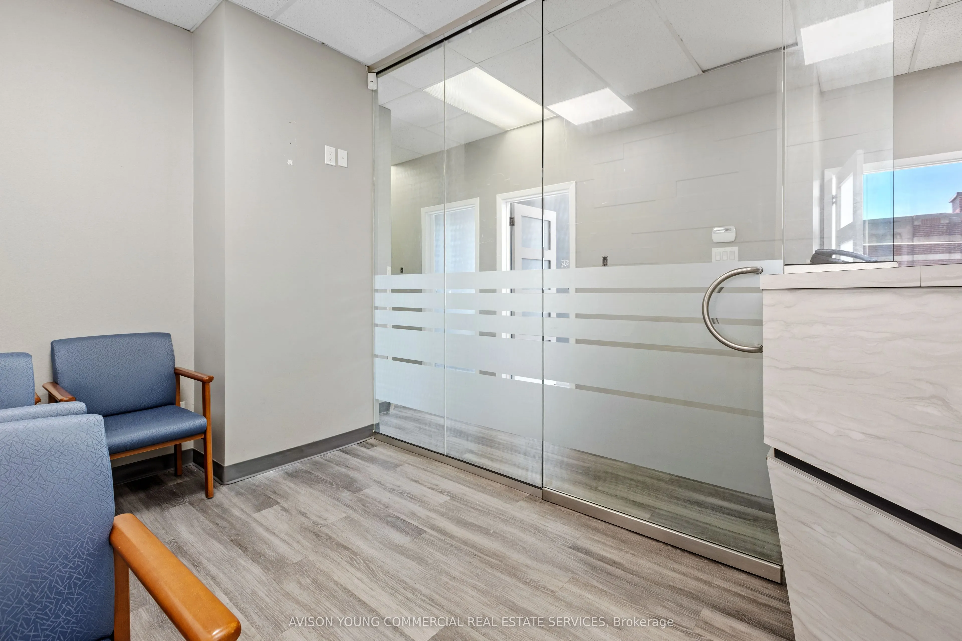 225 Metcalfe Street #401