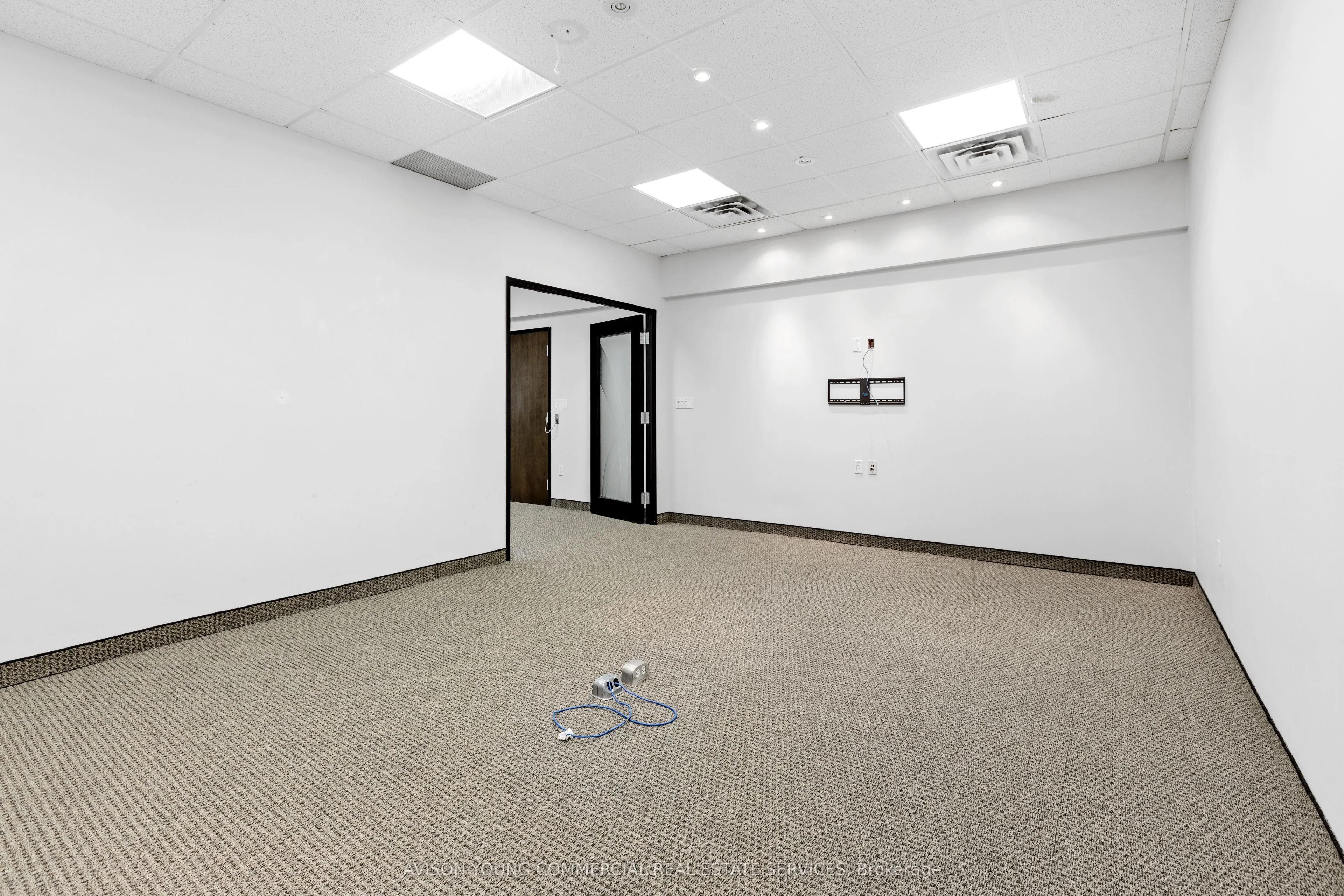 225 Metcalfe Street #312