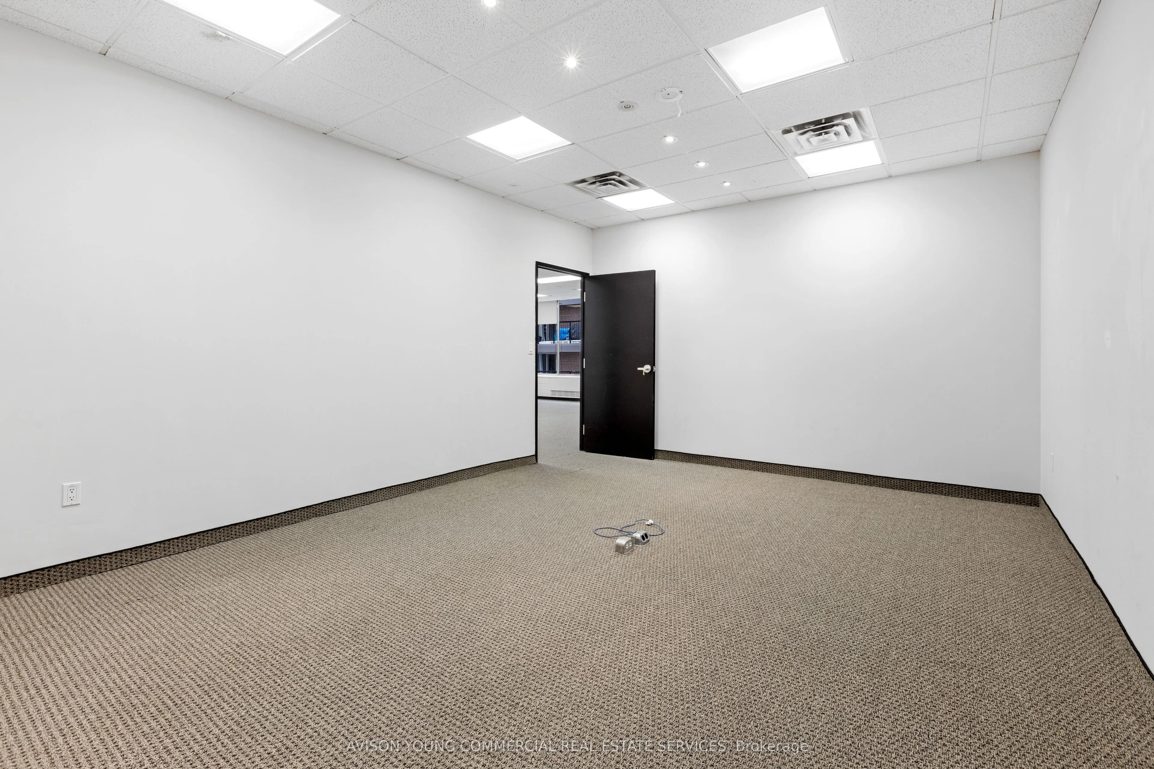 225 Metcalfe Street #312