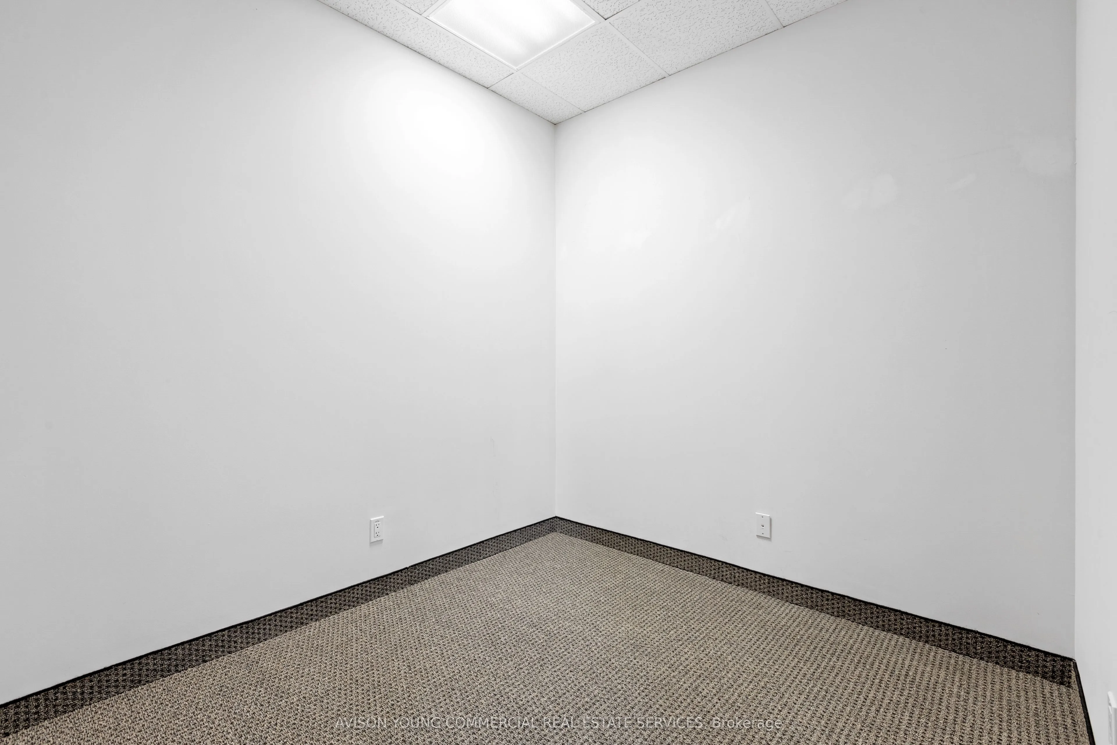 225 Metcalfe Street #312